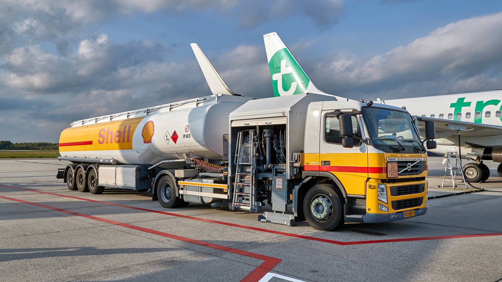 Shell To Continue Fueling South African Airports After BP's Exit
