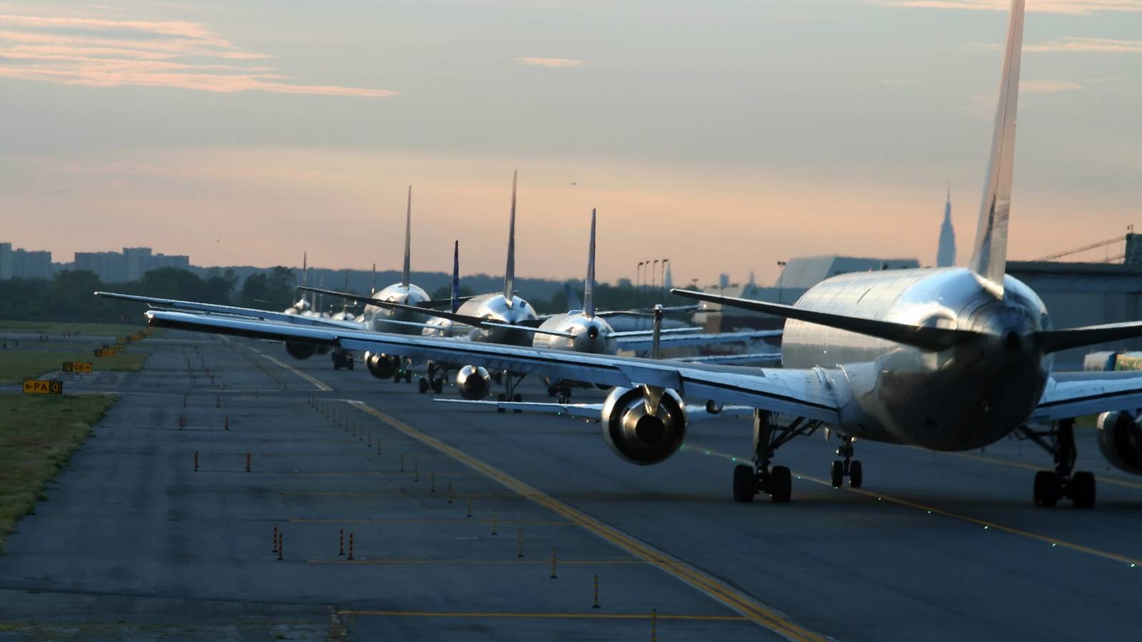 Severe Weather Disrupts Weekend Air Travel In US Northeast