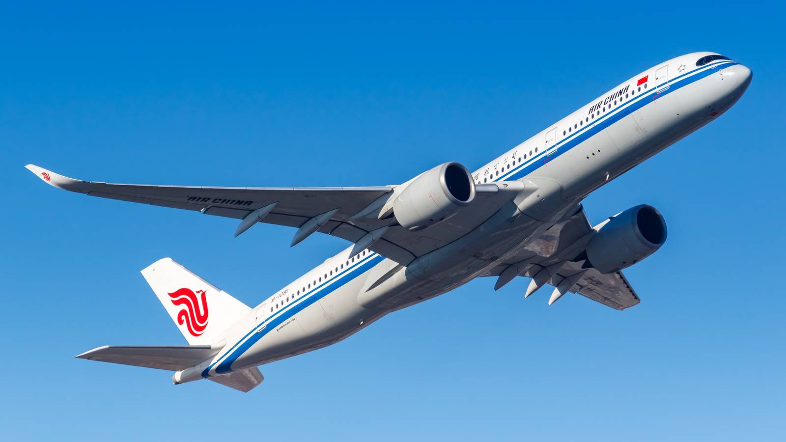 US To Drop COVID-19 Testing For Passengers On Flights From China