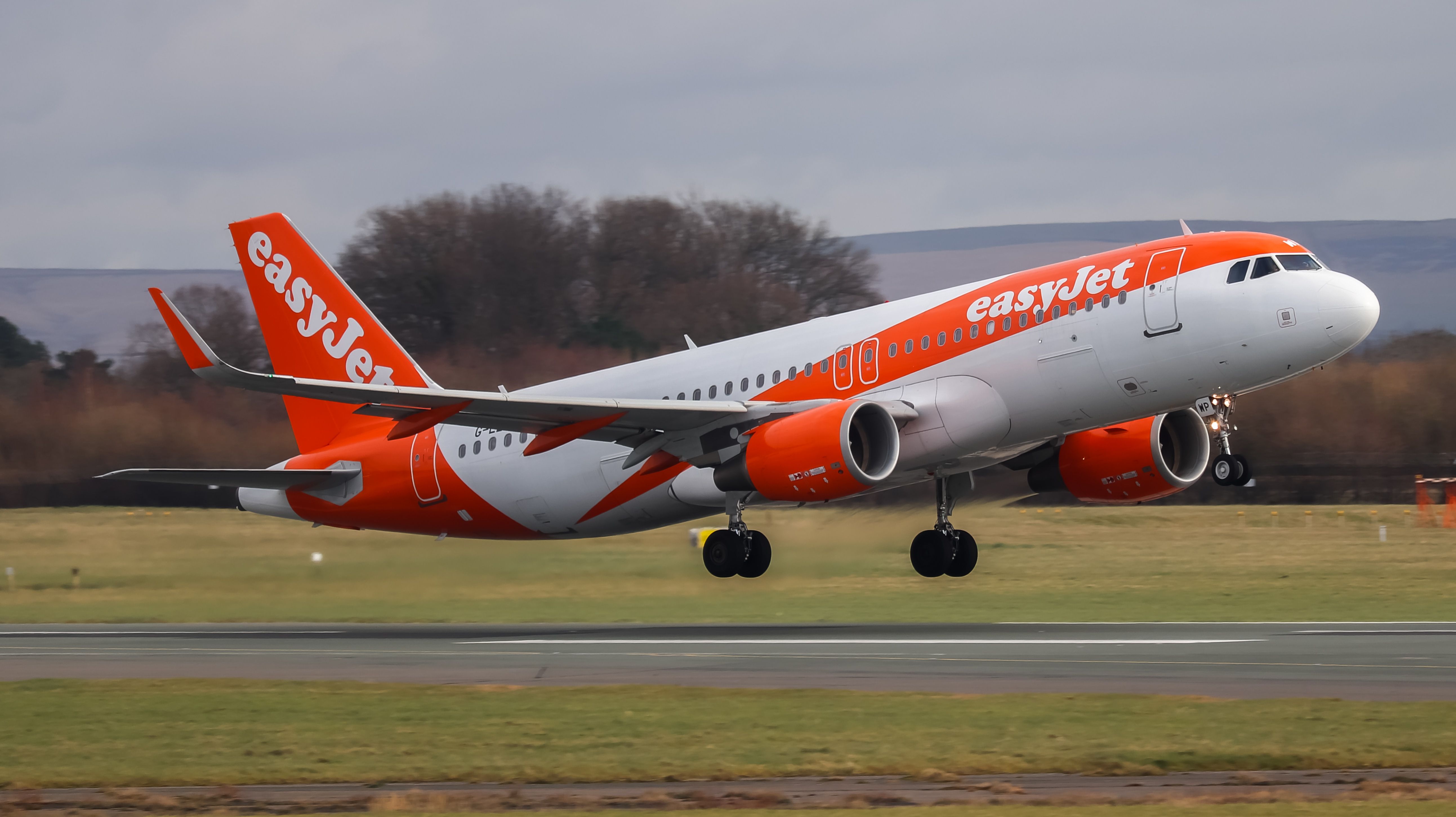 easyJet Increases UK Domestic Capacity With 140,000 Extra Seats Out Of Belfast