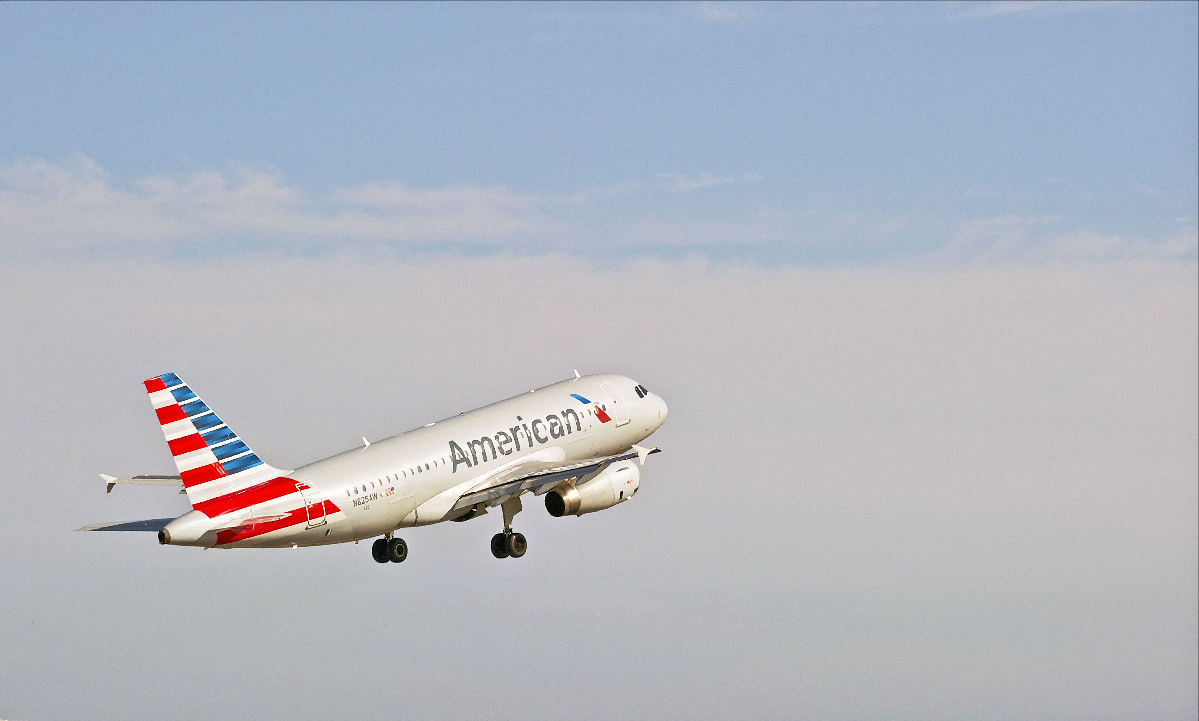American Airlines Laying Off Corporate Travel Personnel