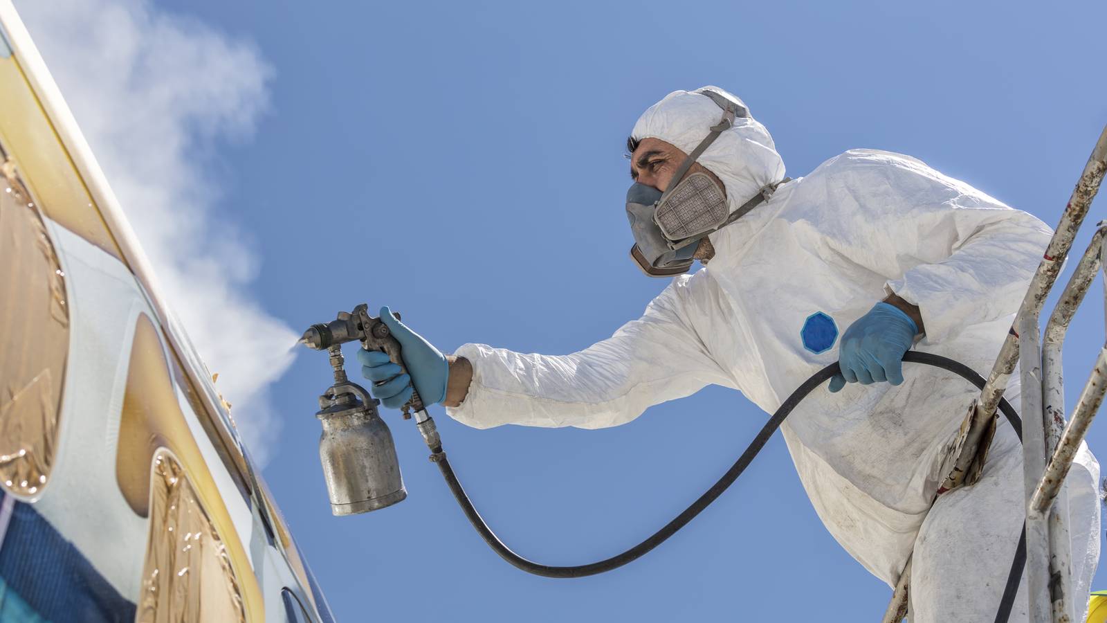 How Much Paint Is Wasted When Applying Liveries To Aircraft?