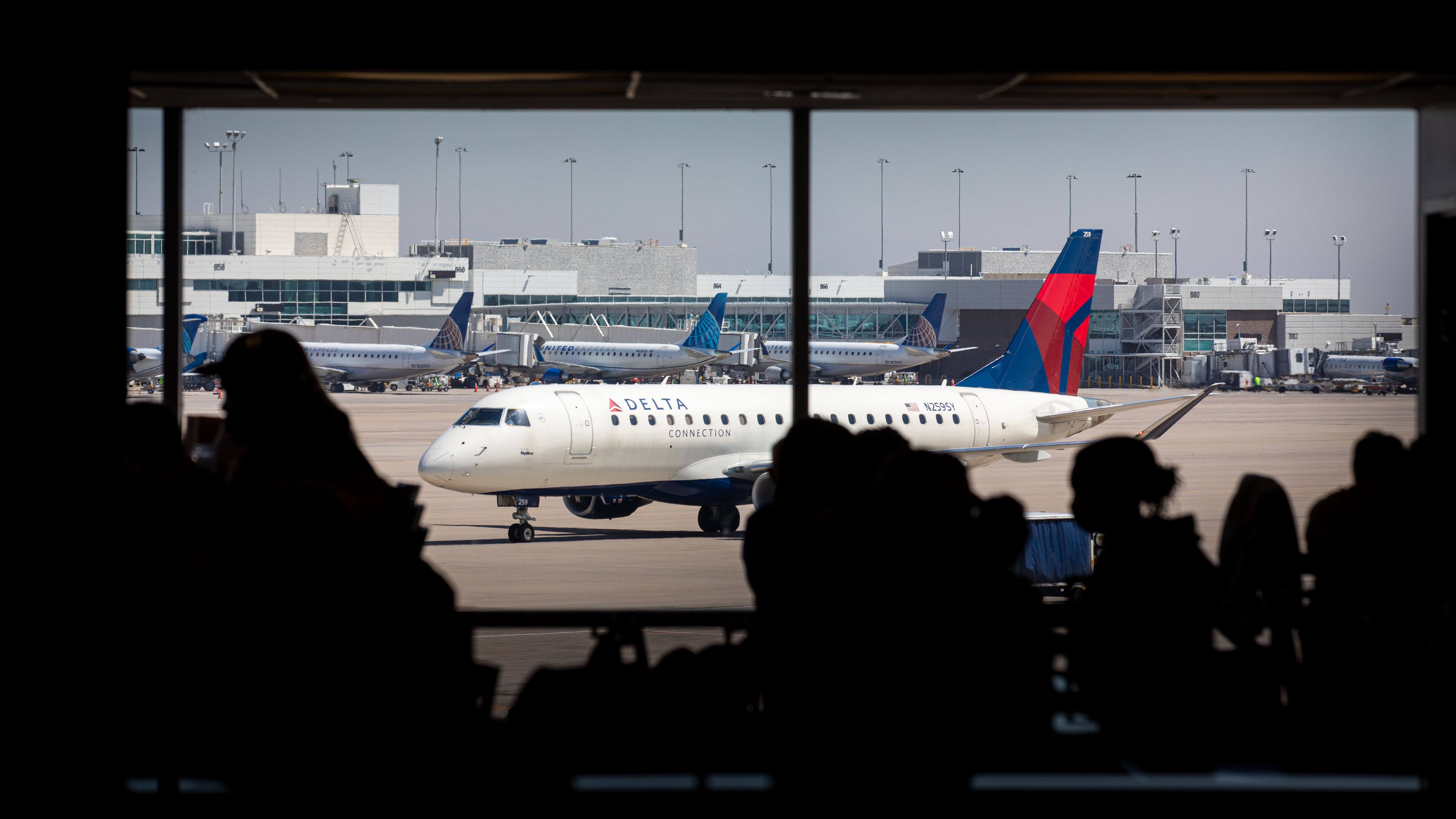IATA Shares How Airline Ticket Prices Are Comparing To Inflation & Jet Fuel Costs