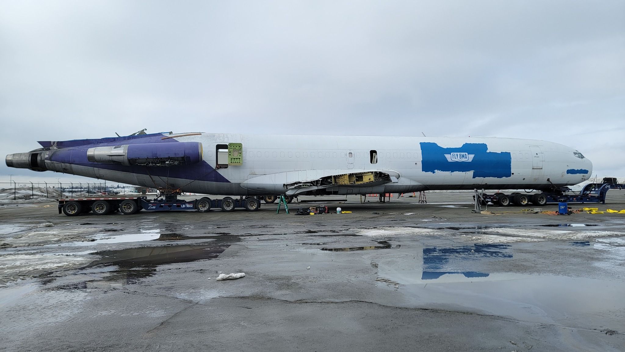How An Alaskan Flight School Is Repurposing Old Planes As Living Accomodation