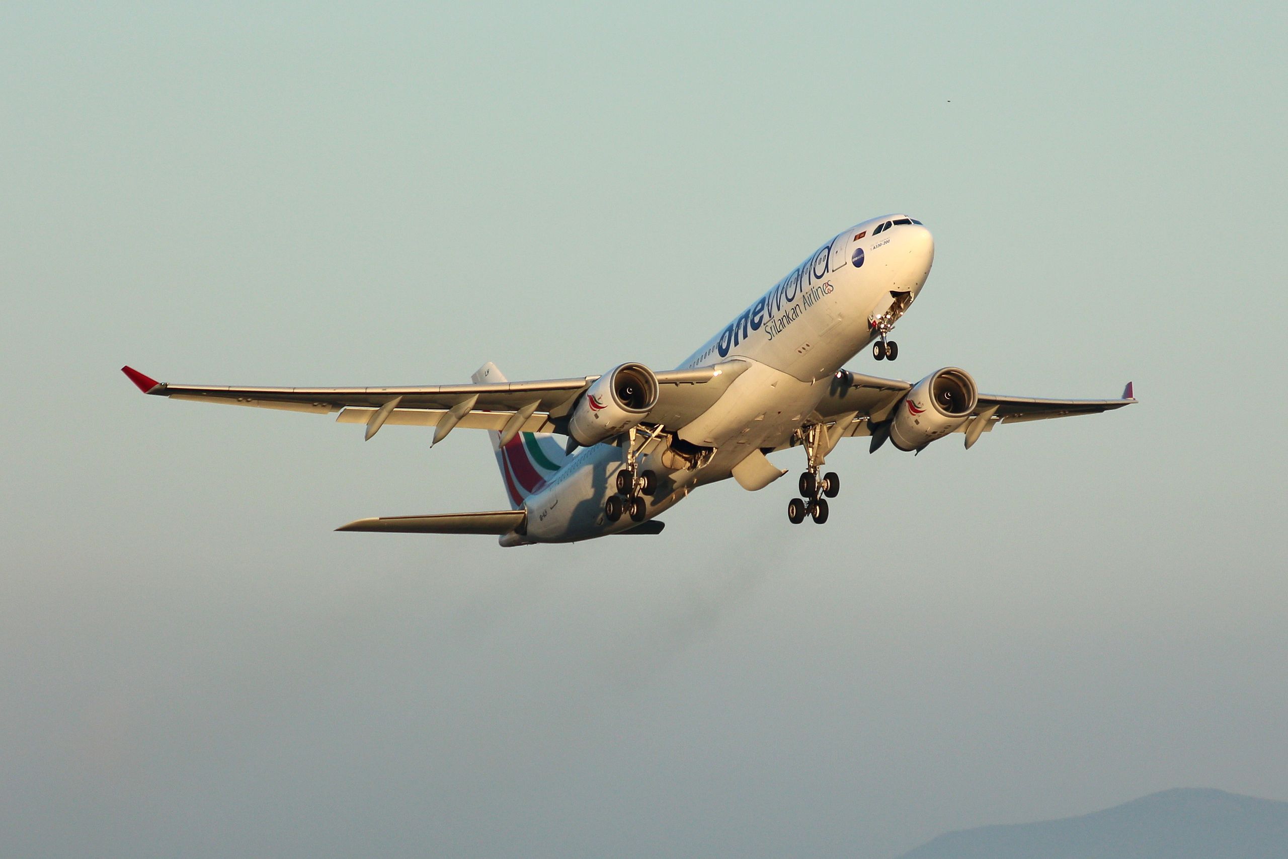 Pressurization Problems For Airbus A330-200 Over Sri Lanka