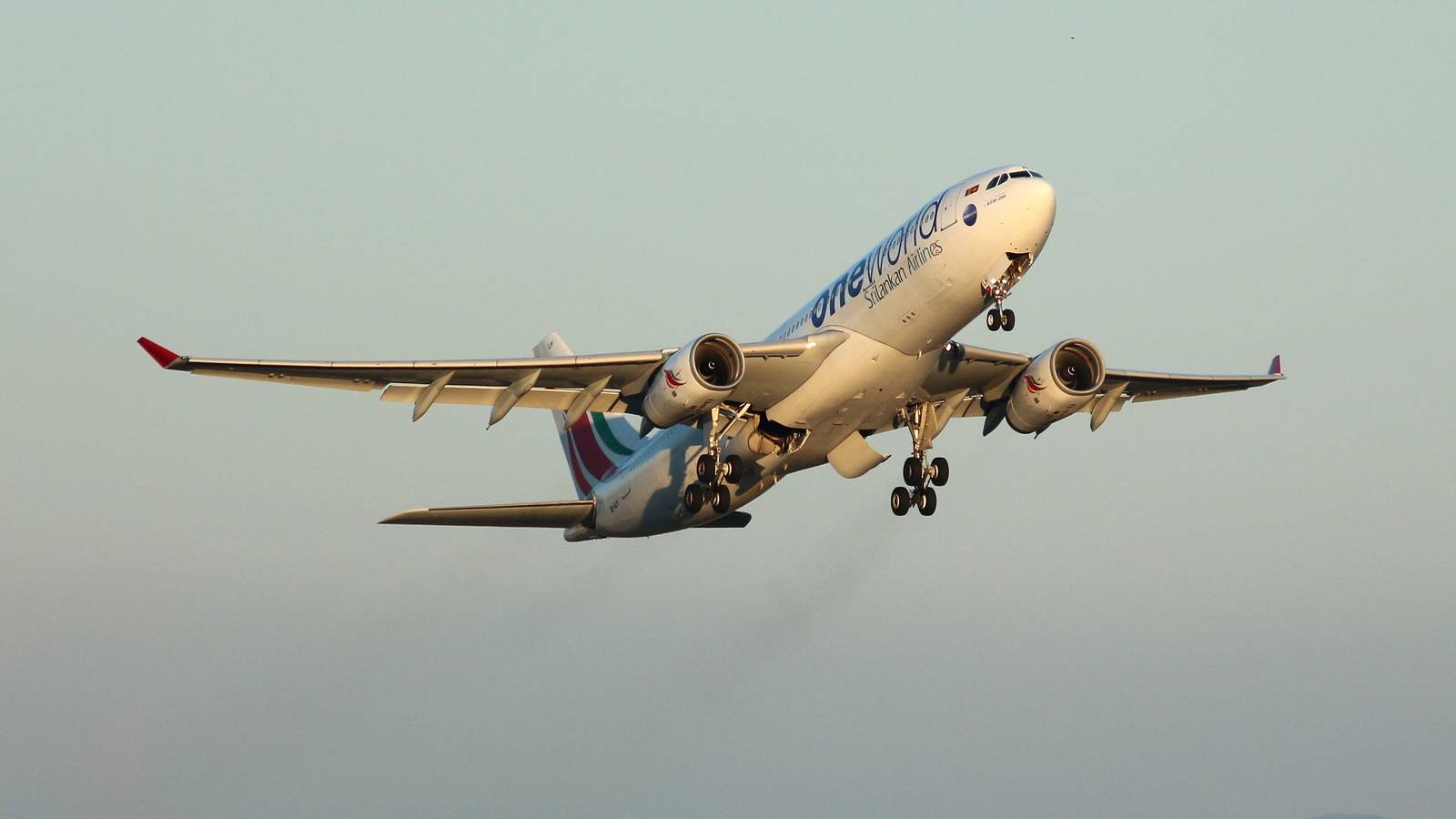 Pressurization Problems For Airbus A330-200 Over Sri Lanka