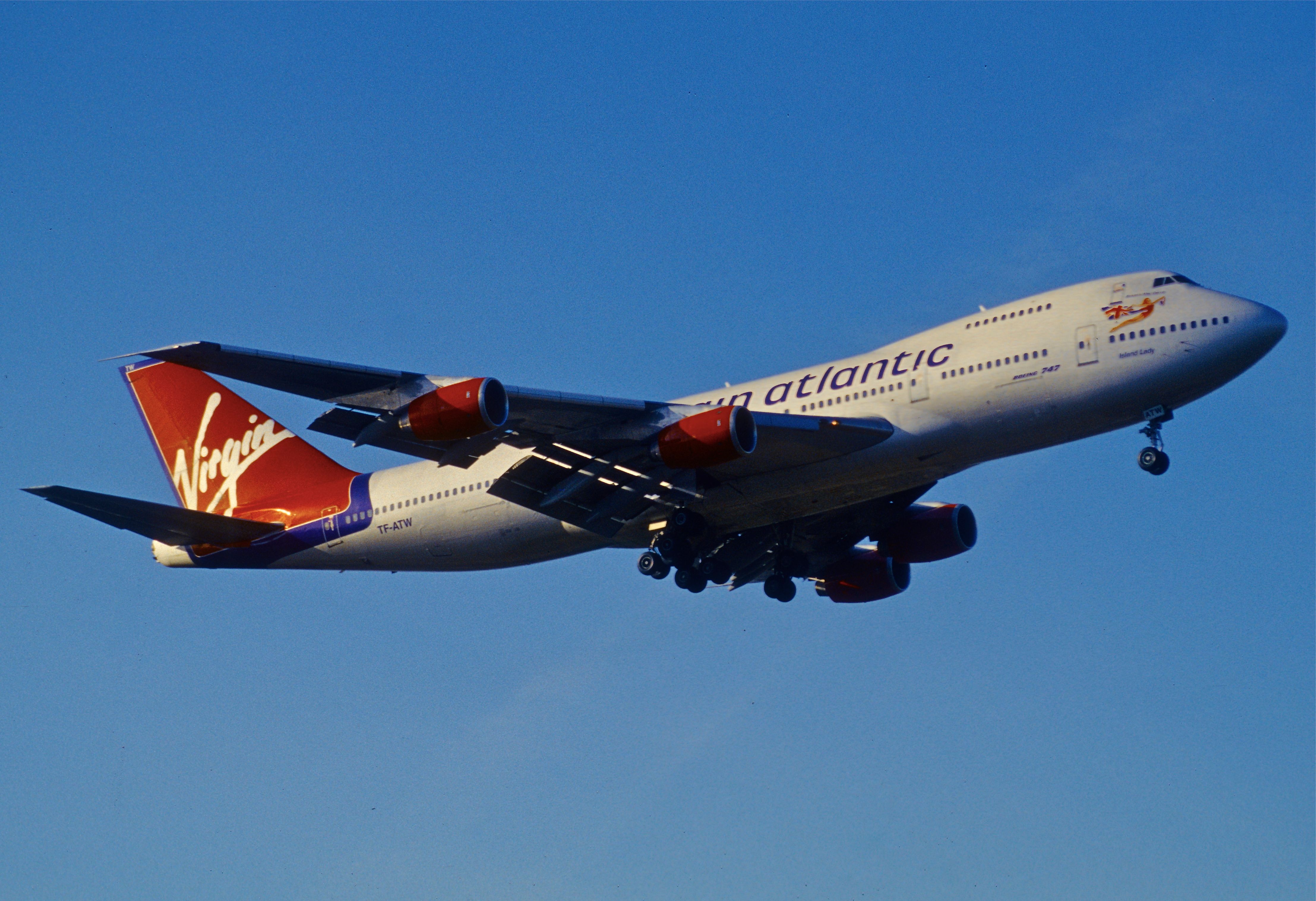 Did You Know: Virgin Atlantic Used To Employ Inflight Beauty Therapists