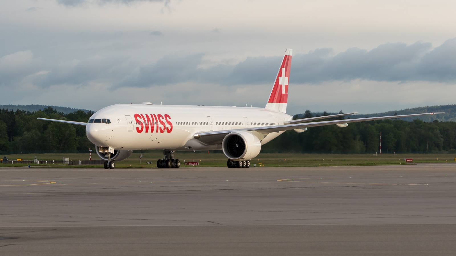SWISS Is Using AI To Count Passengers Boarding Its Planes