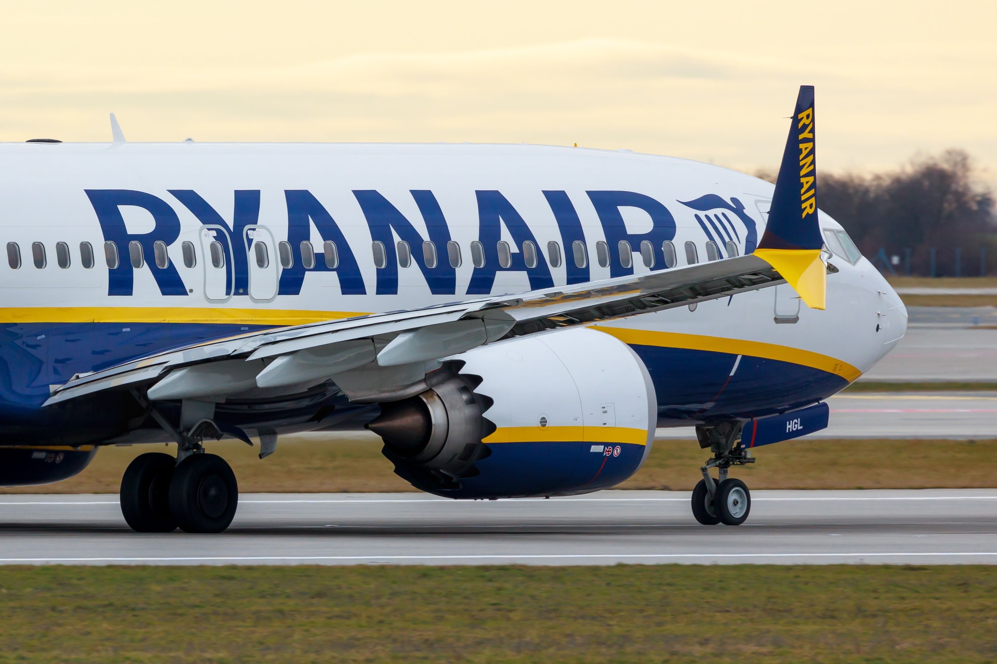 Diverted Ryanair Boeing 737 MAX Met By Police After Family Fall Out