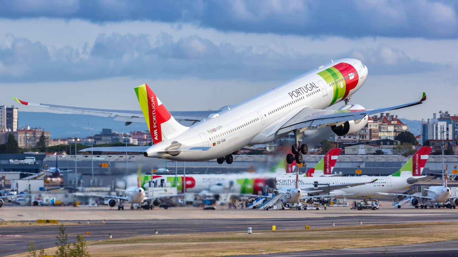 TAP Air Portugal Launches New Route To Palma de Mallorca
