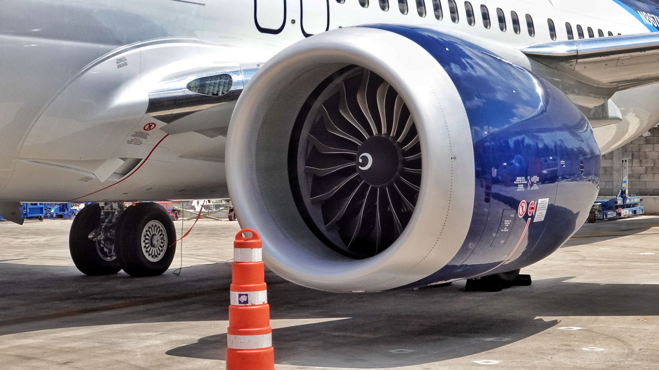 Lufthansa Technik Builds CFM Leap-1B Engine Out Of Legos At MRO Americas