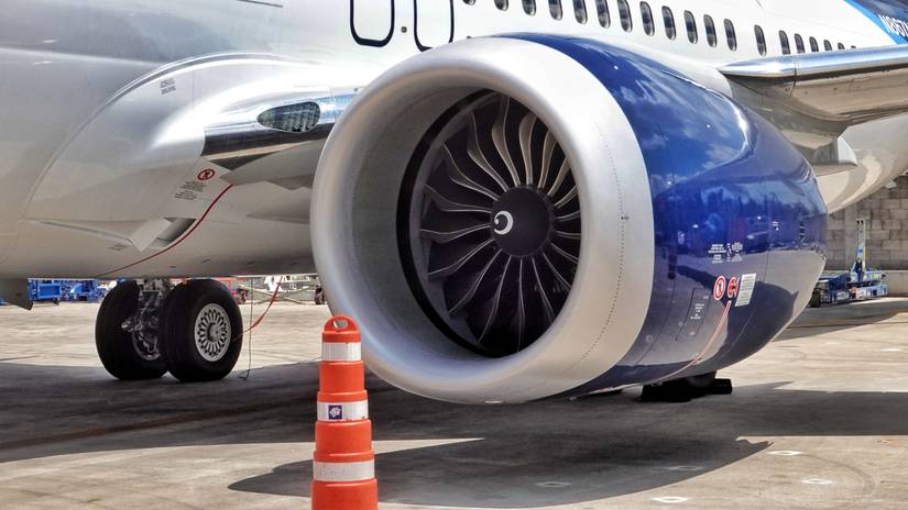 In Which Direction Do Aircraft Propellers Typically Rotate?