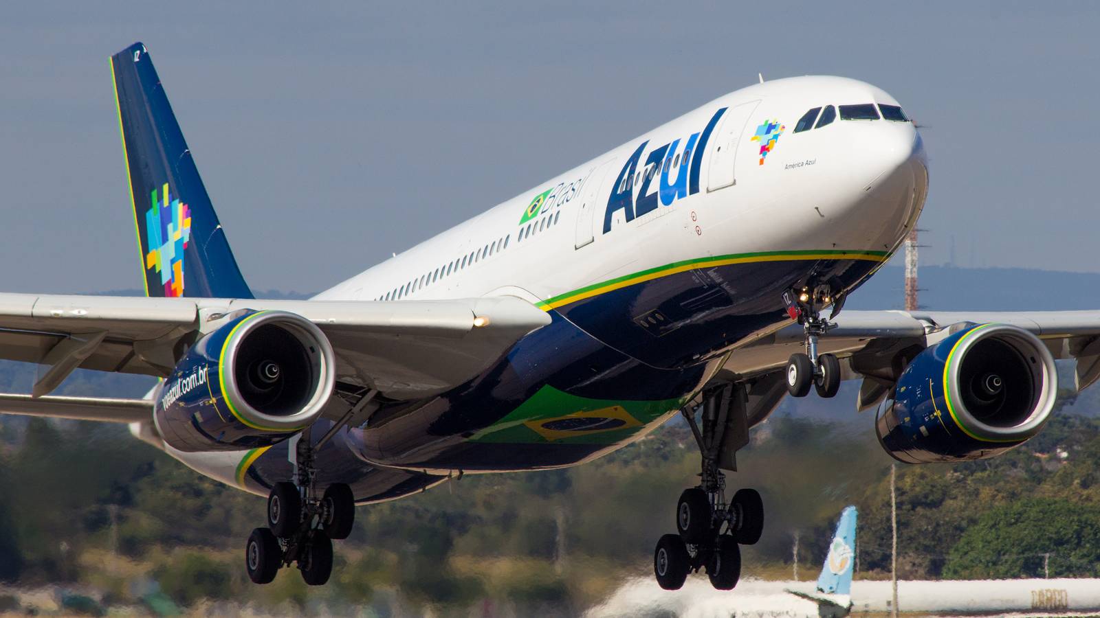Portuguese Government Owes Azul Linhas Aéreas Over $200 Million