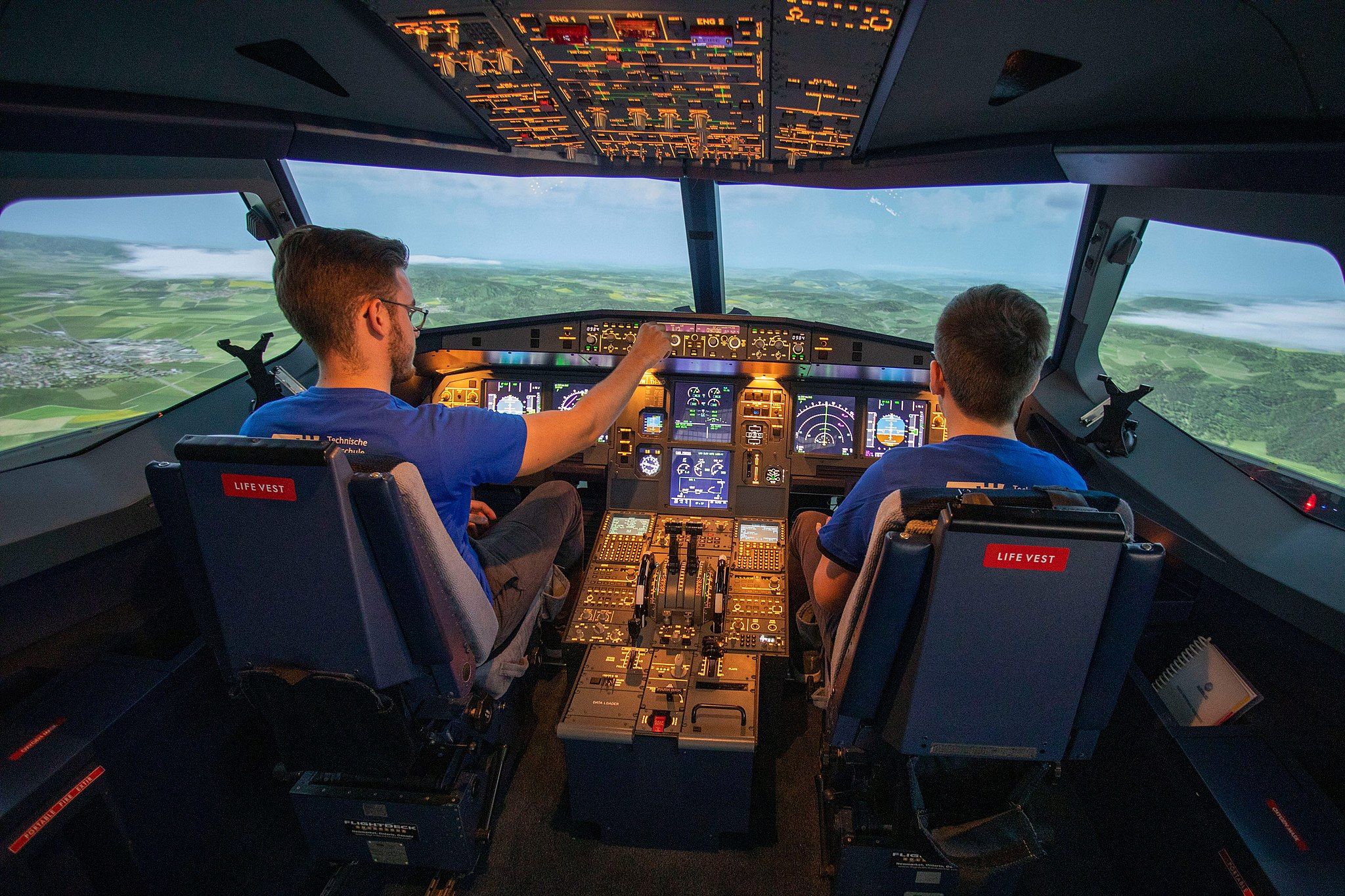 How Do Pilots Become Flight Instructors?