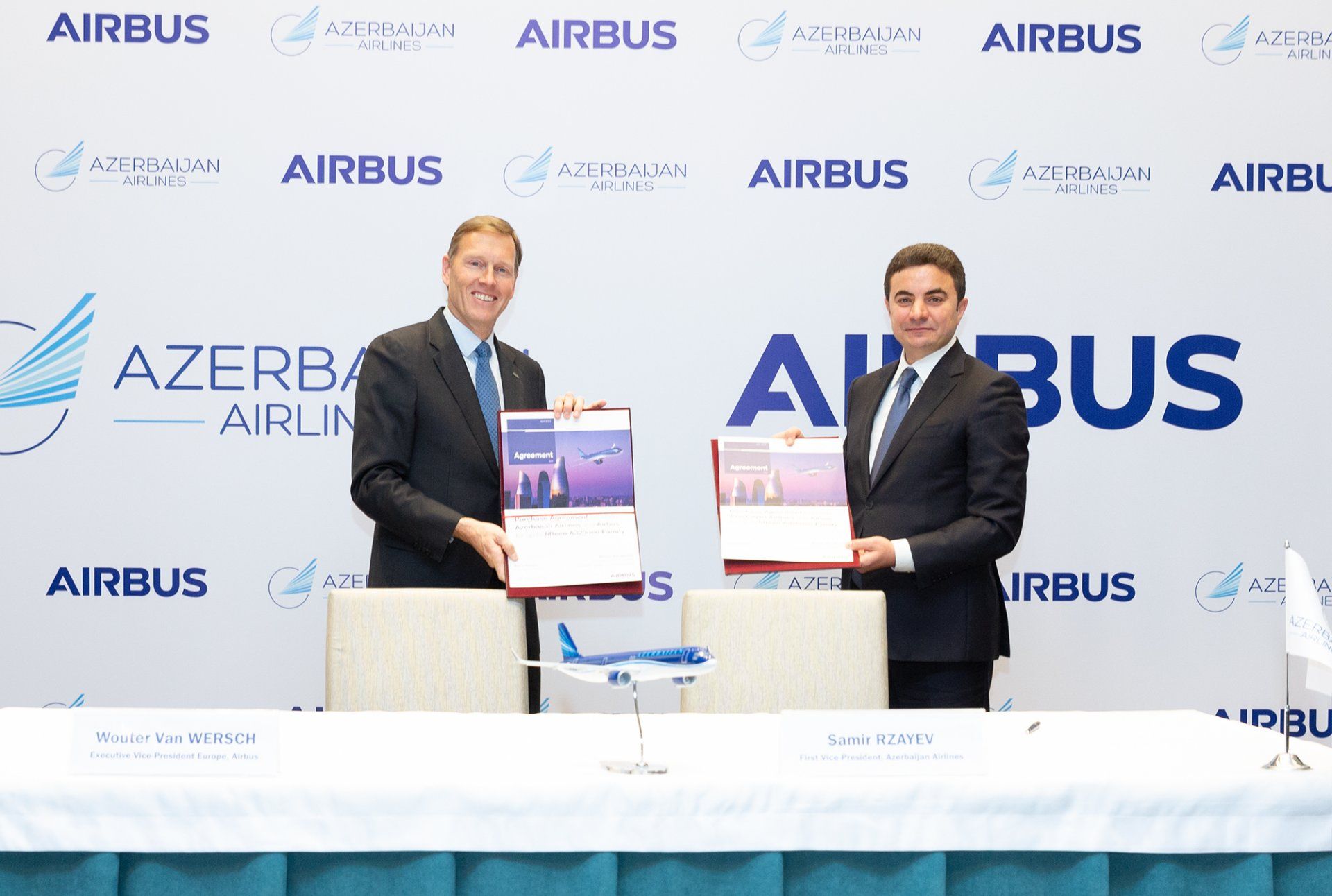 Azerbaijan Airlines and Airbus sign a deal