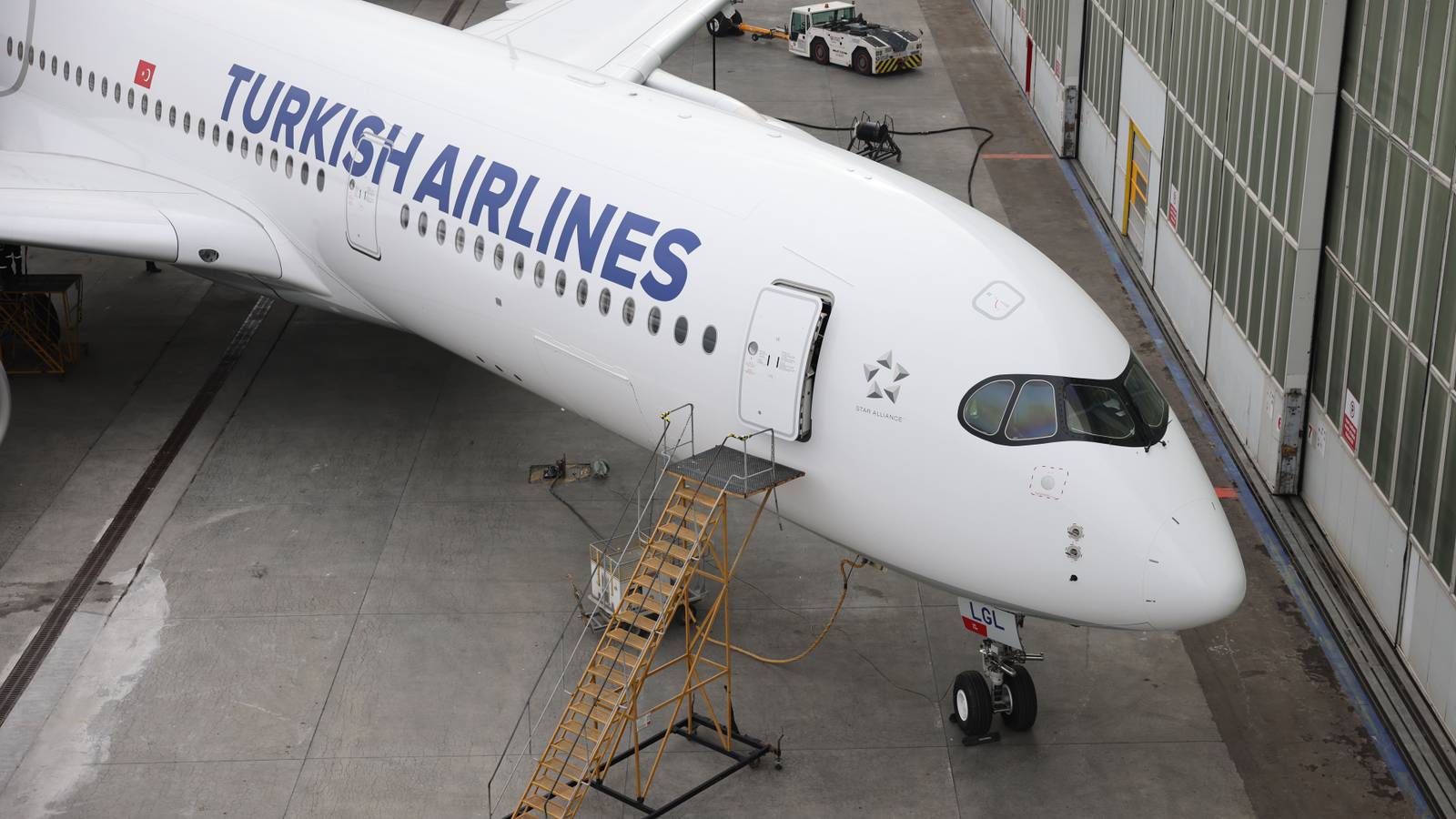 Turkish Airlines Celebrates 90th Anniversary