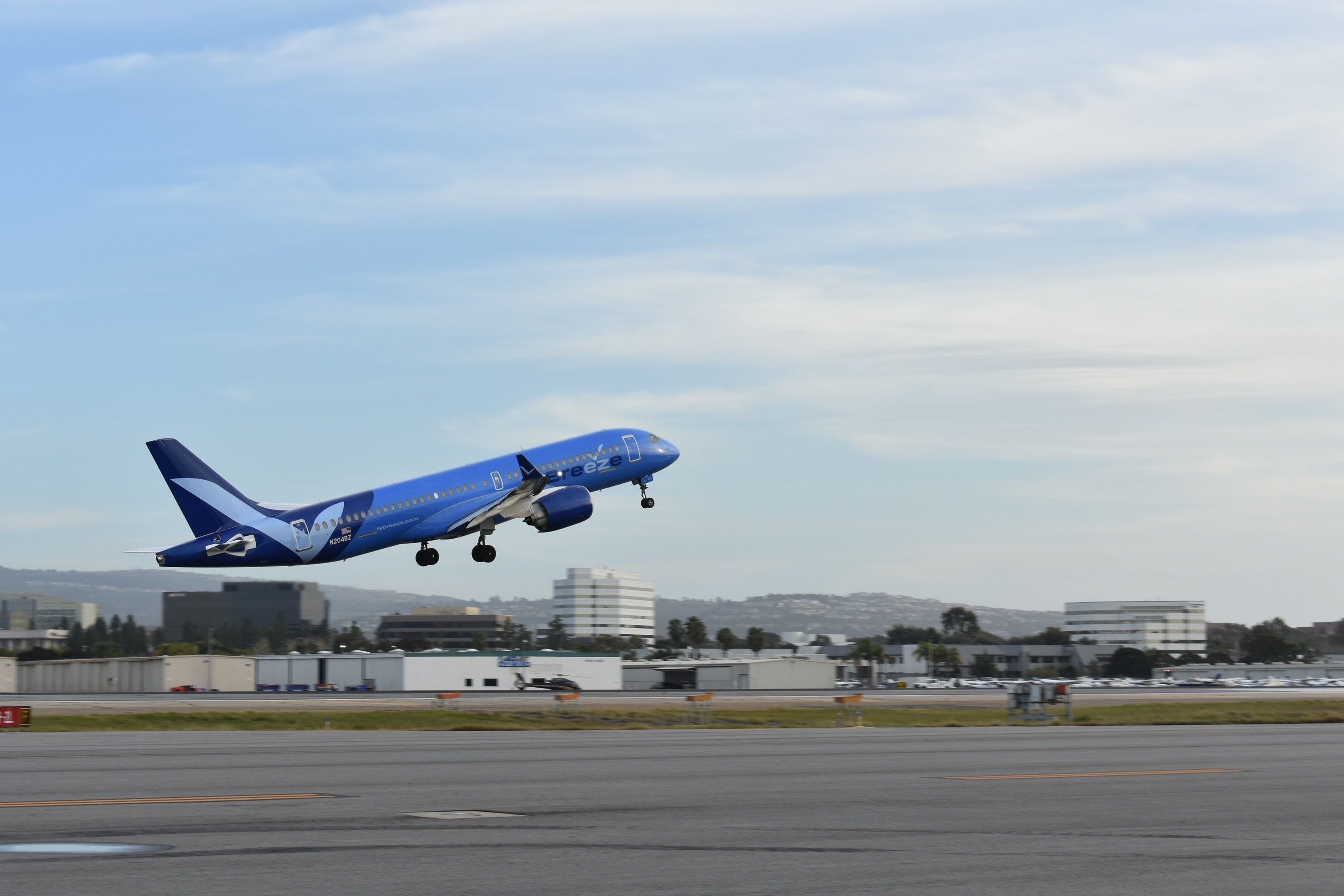 Westchester County Airport Left Without Transcontinental Flights Amid Breeze LAX Suspension