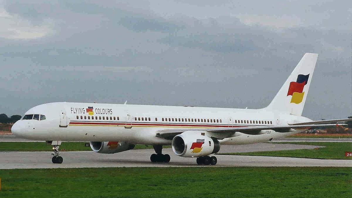 The Story Of Short-Lived UK Charter Carrier Flying Colours