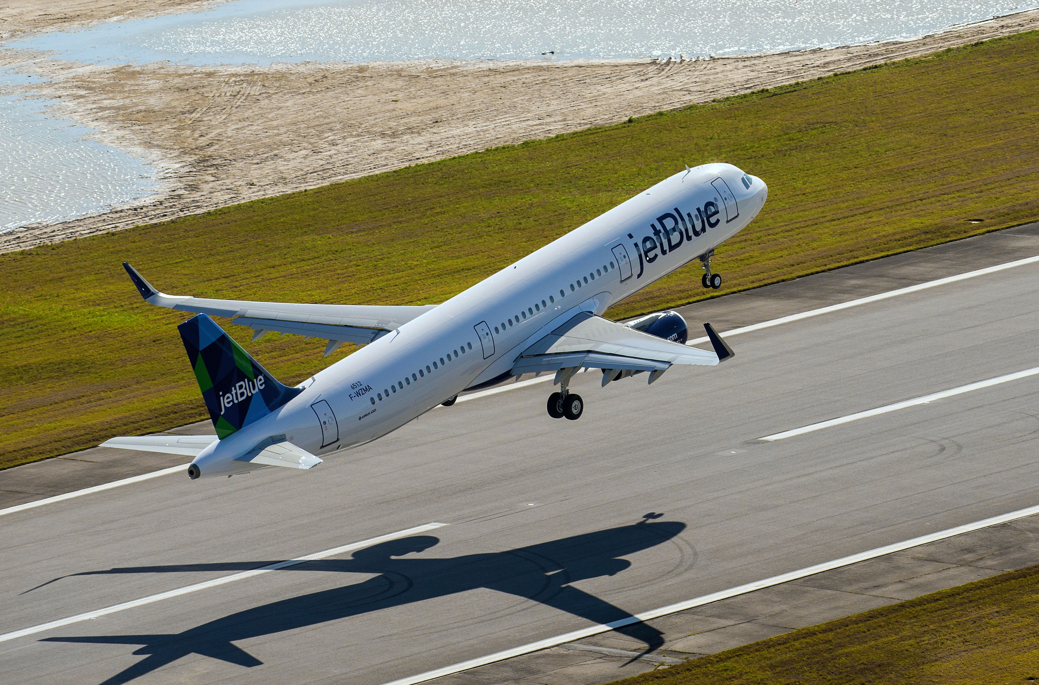 Amsterdam Bound: JetBlue Launches Its 3rd European City