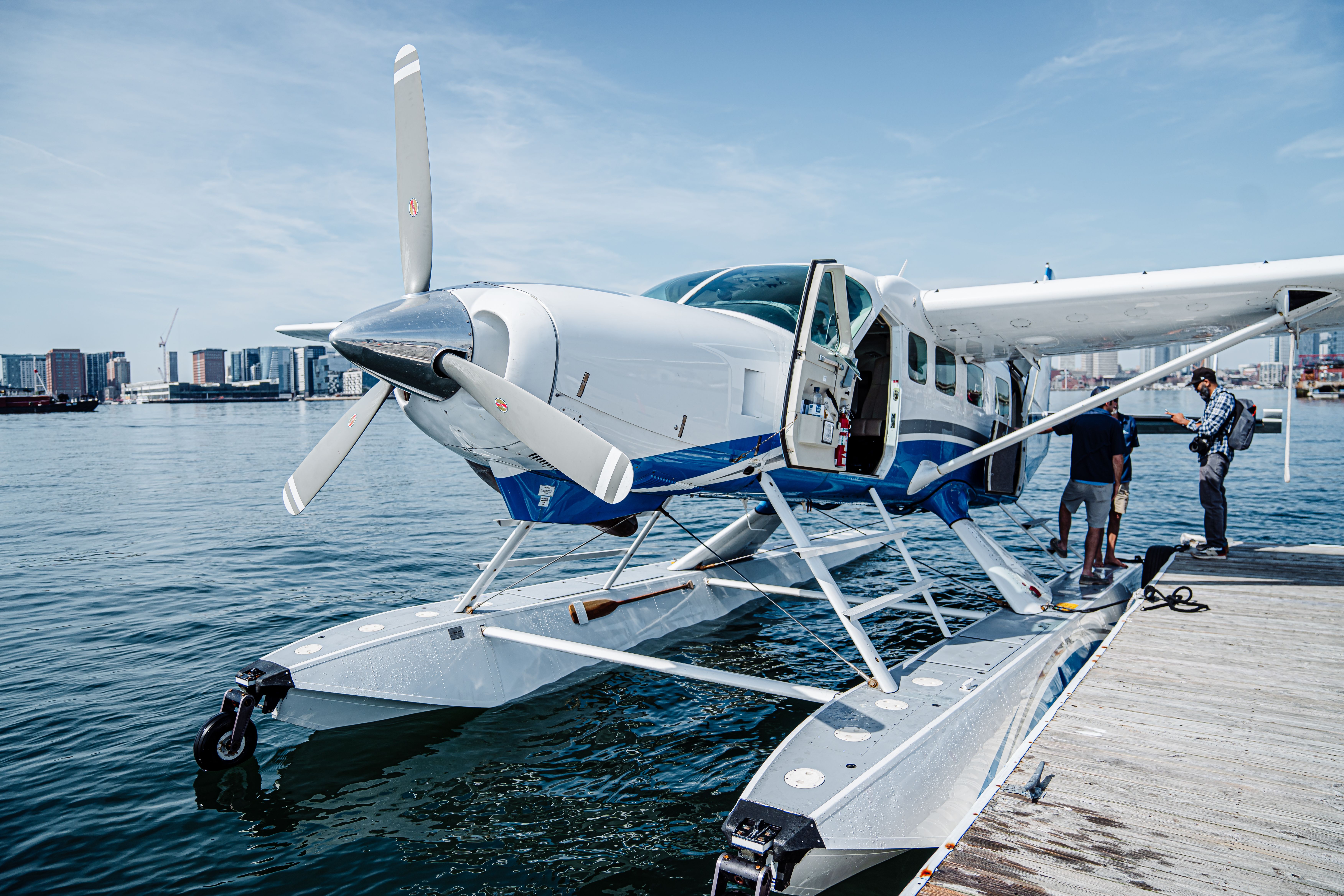 Tailwind Air Relaunches Flights From New York City To Boston Harbor