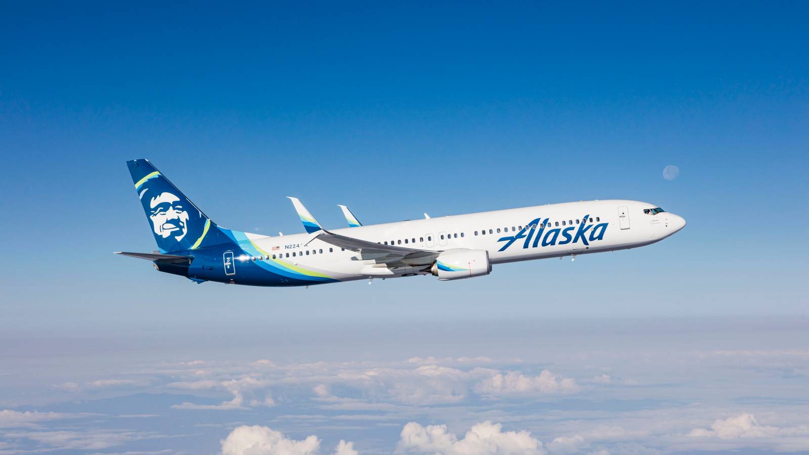 Woman Zip Tied On Alaska Airlines Flight From San Francisco After Altercation With Crew