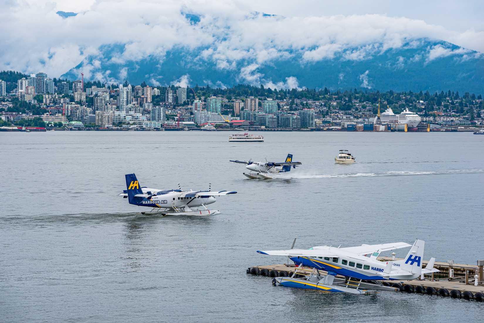 Simple Harbour How, When & Why Is North American Seaplane Operator Harbour Air ...