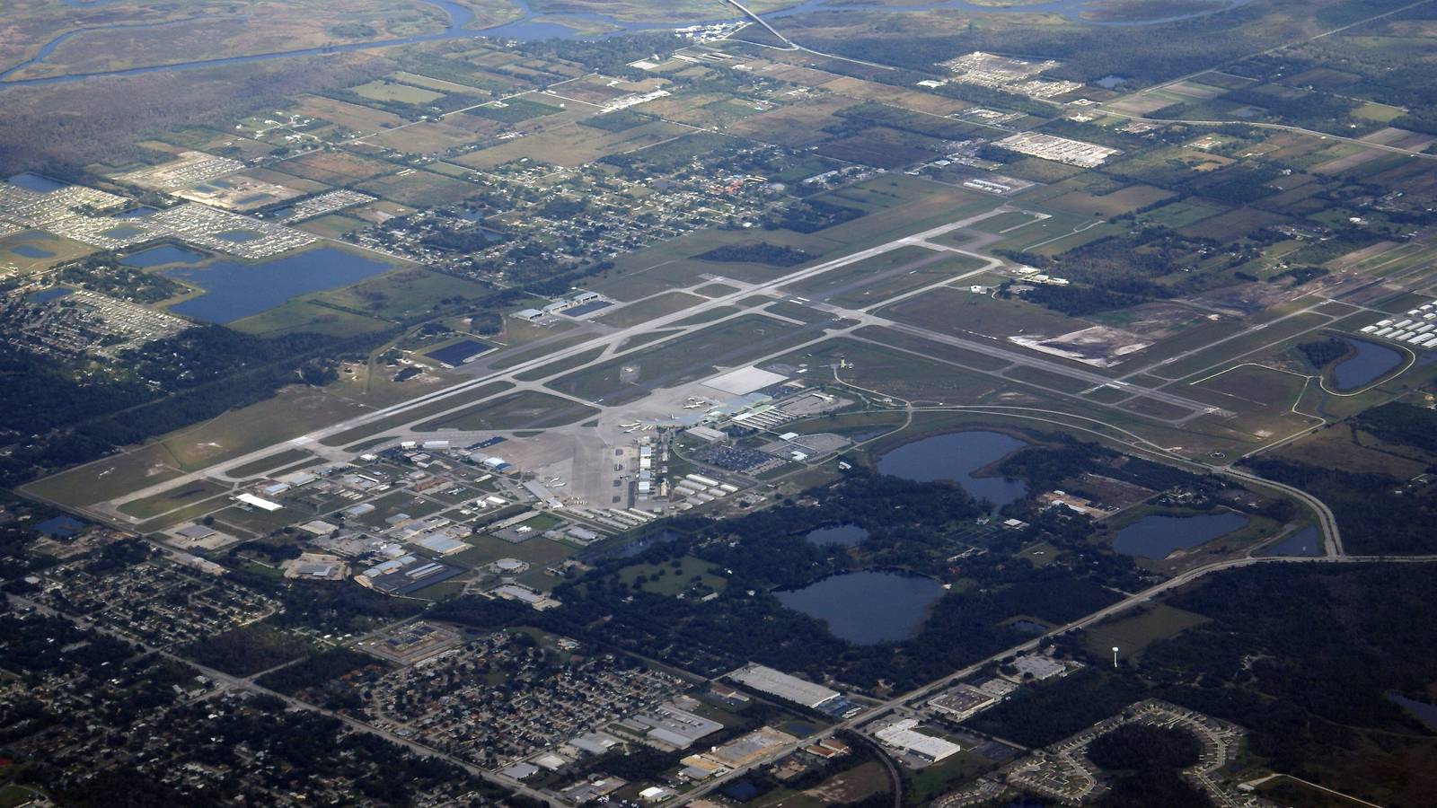 Sanford & Melbourne: A Brief Guide To Orlando's Secondary Airports
