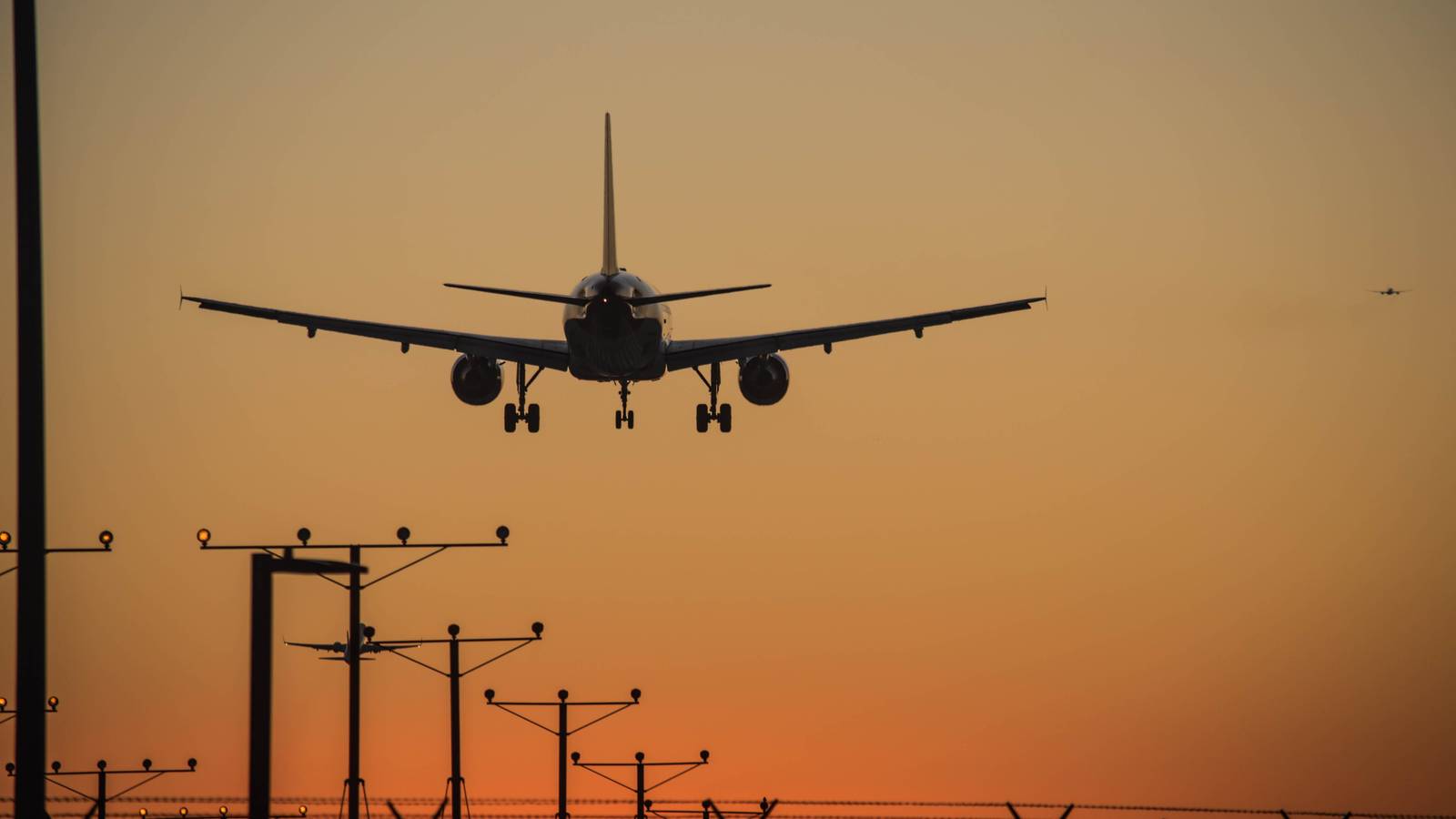 Top 10: April's Busiest Commercial Airlines