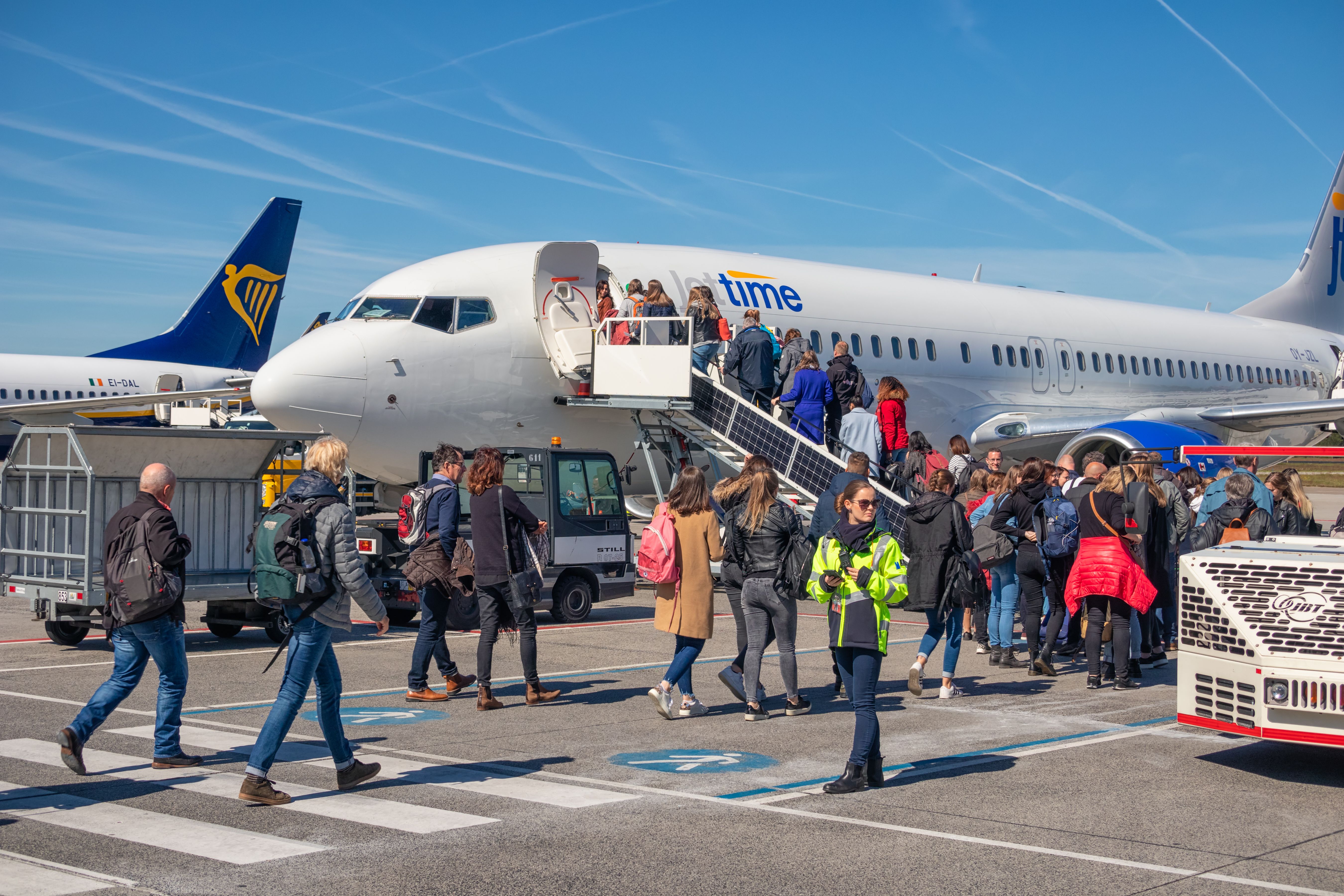 Why Some Airlines Often Overbook Flights
