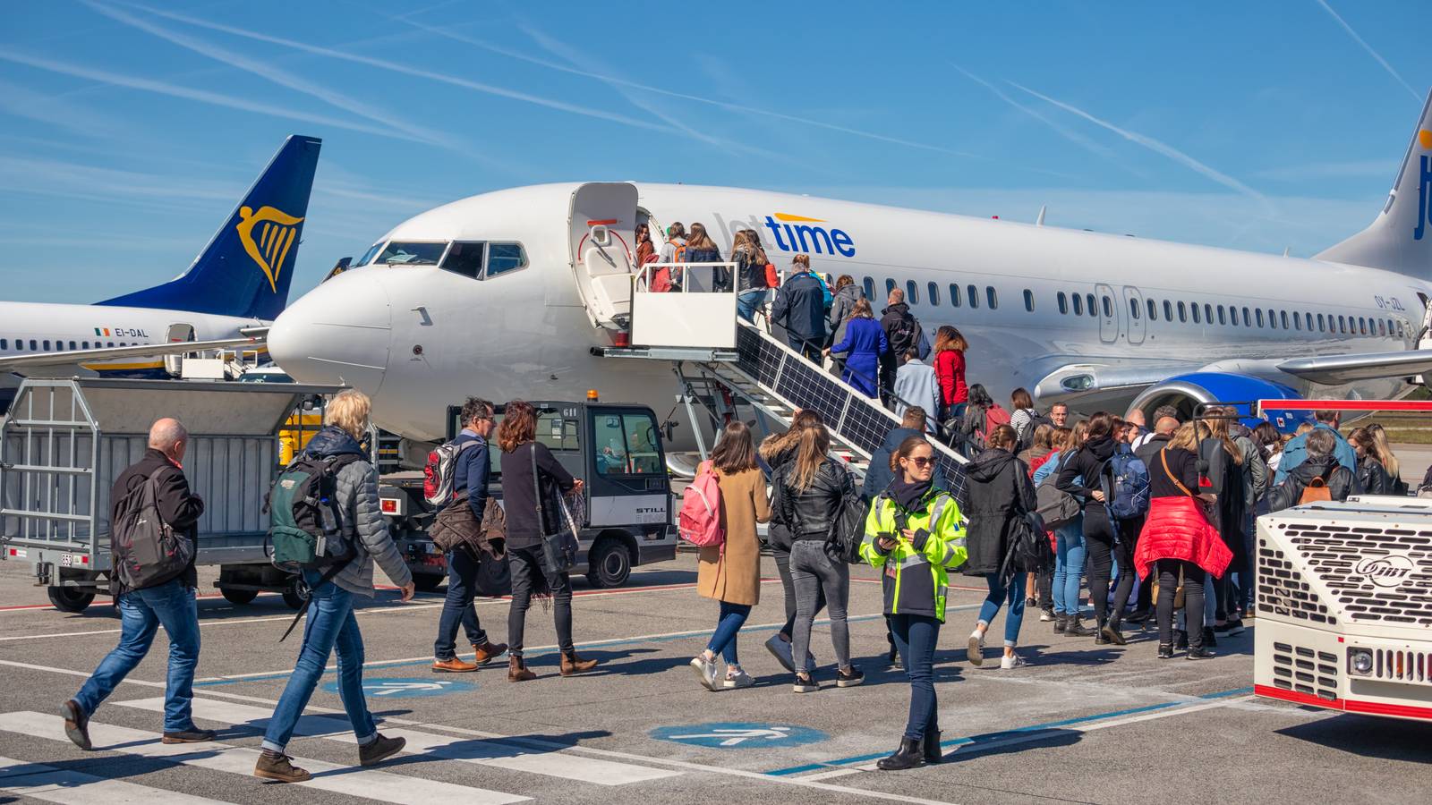 Why Some Airlines Often Overbook Flights