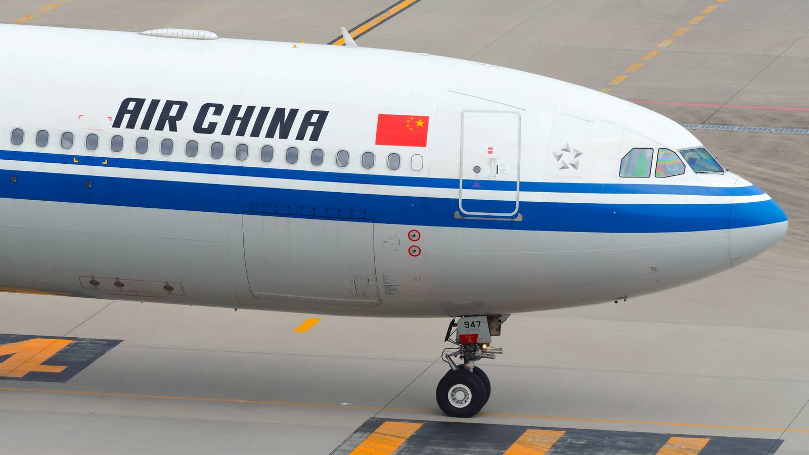 Air China Flight Delayed For 90 Minutes After Returning For Passenger's Forgotten Phone