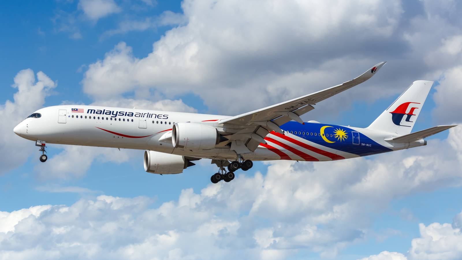 Huge Turnaround: Malaysia Airlines Goes From $173 Million Loss To $125 Million Profit