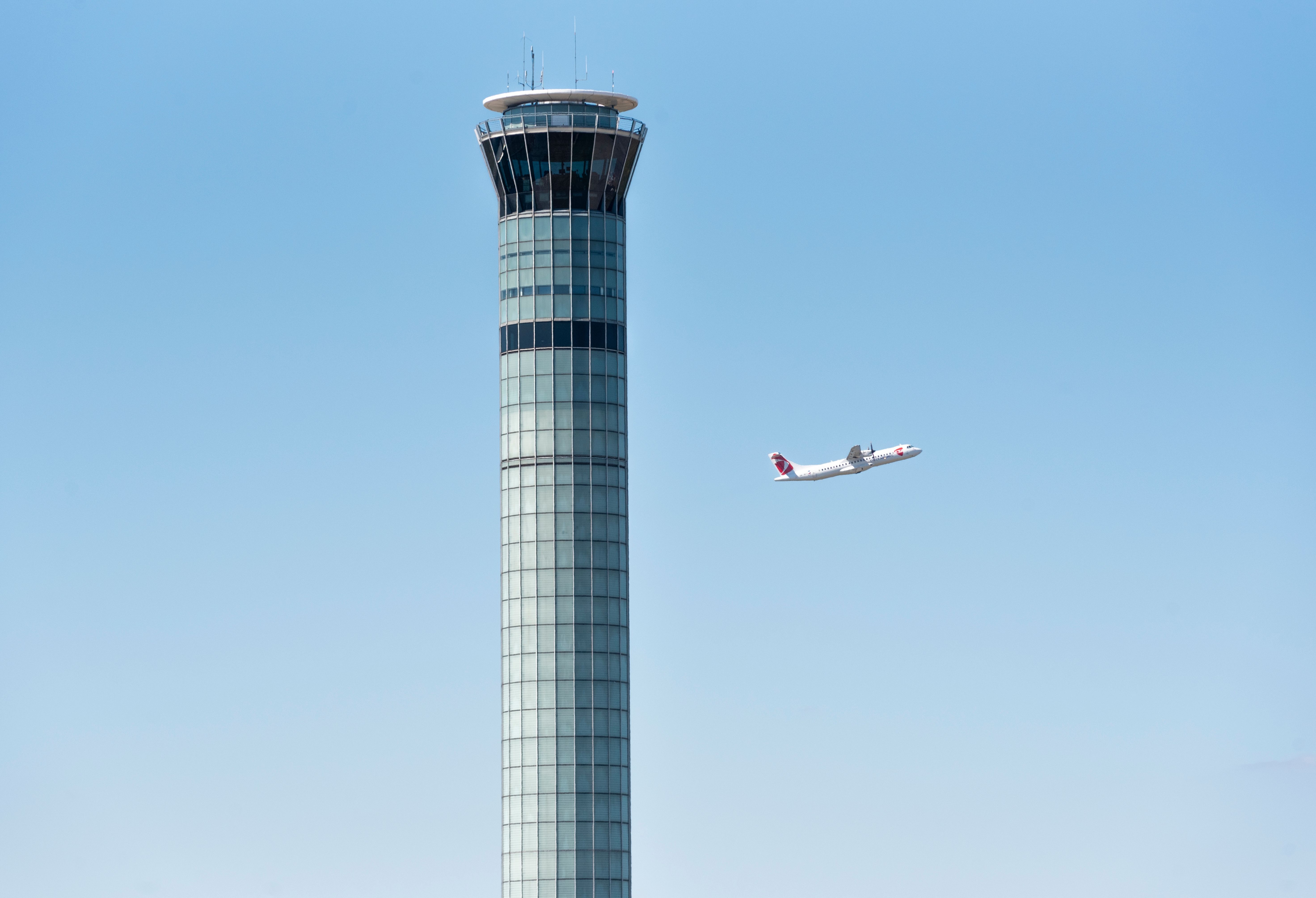 European Airline Flight Cancellations Increase By 65%
