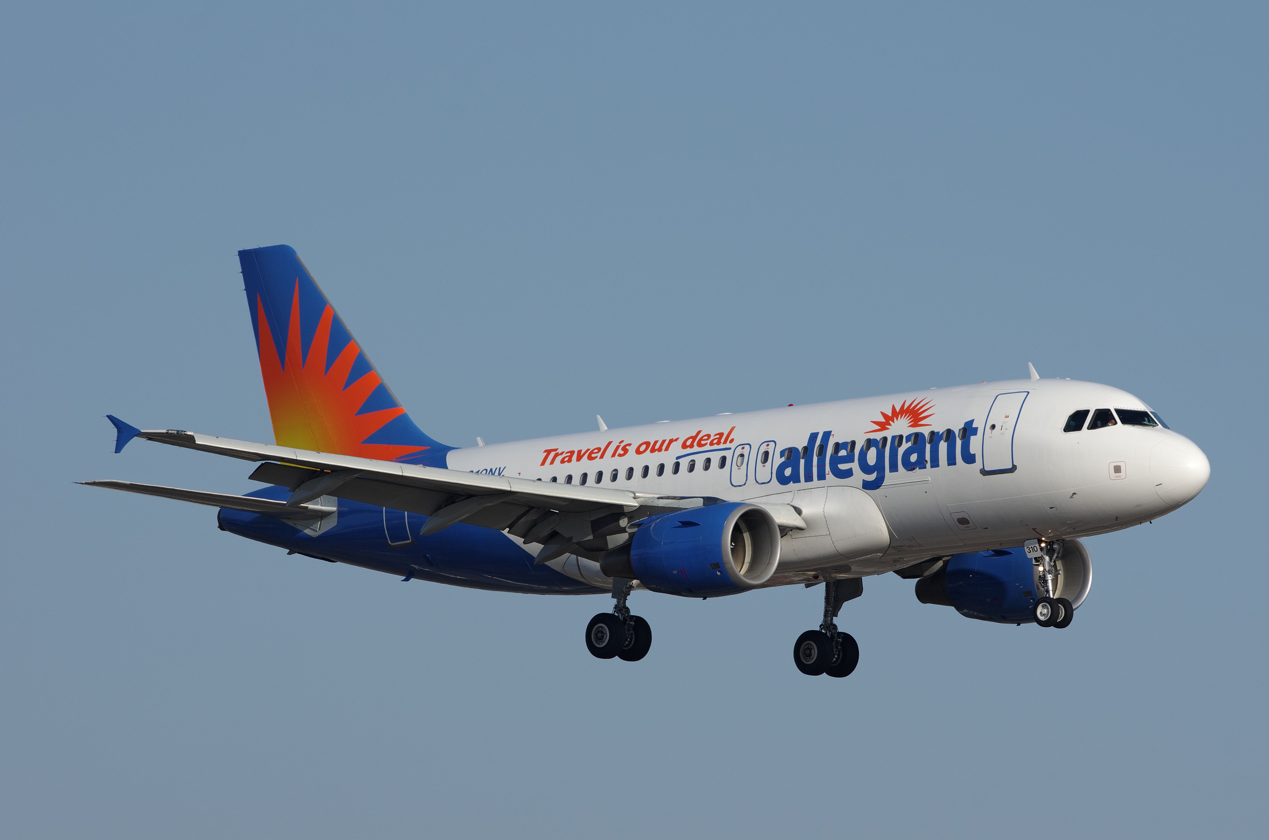 Allegiant Air Airbus A319 Nose Gear Damaged During Maintenance In Las Vegas