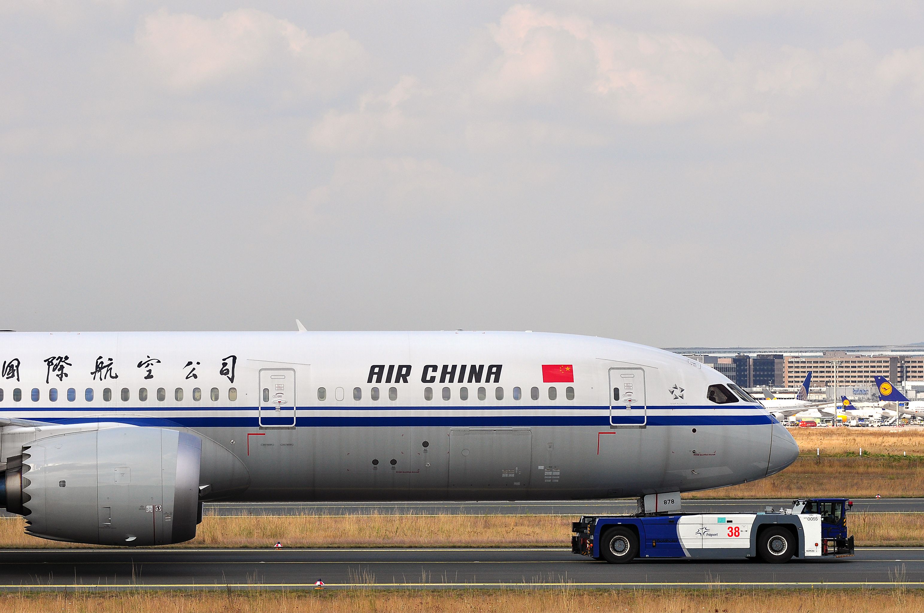 Chinese Airlines Allowed To Operate 12 Weekly Round-Trip US Flights