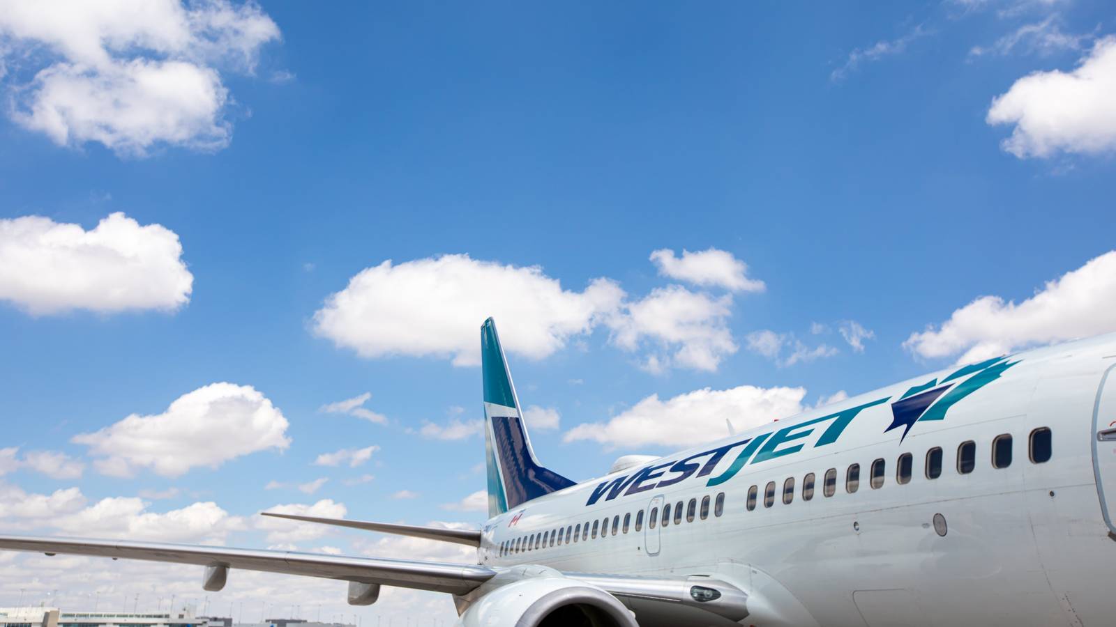 Strike Averted: Last Minute Agreement Saves WestJet Disruption