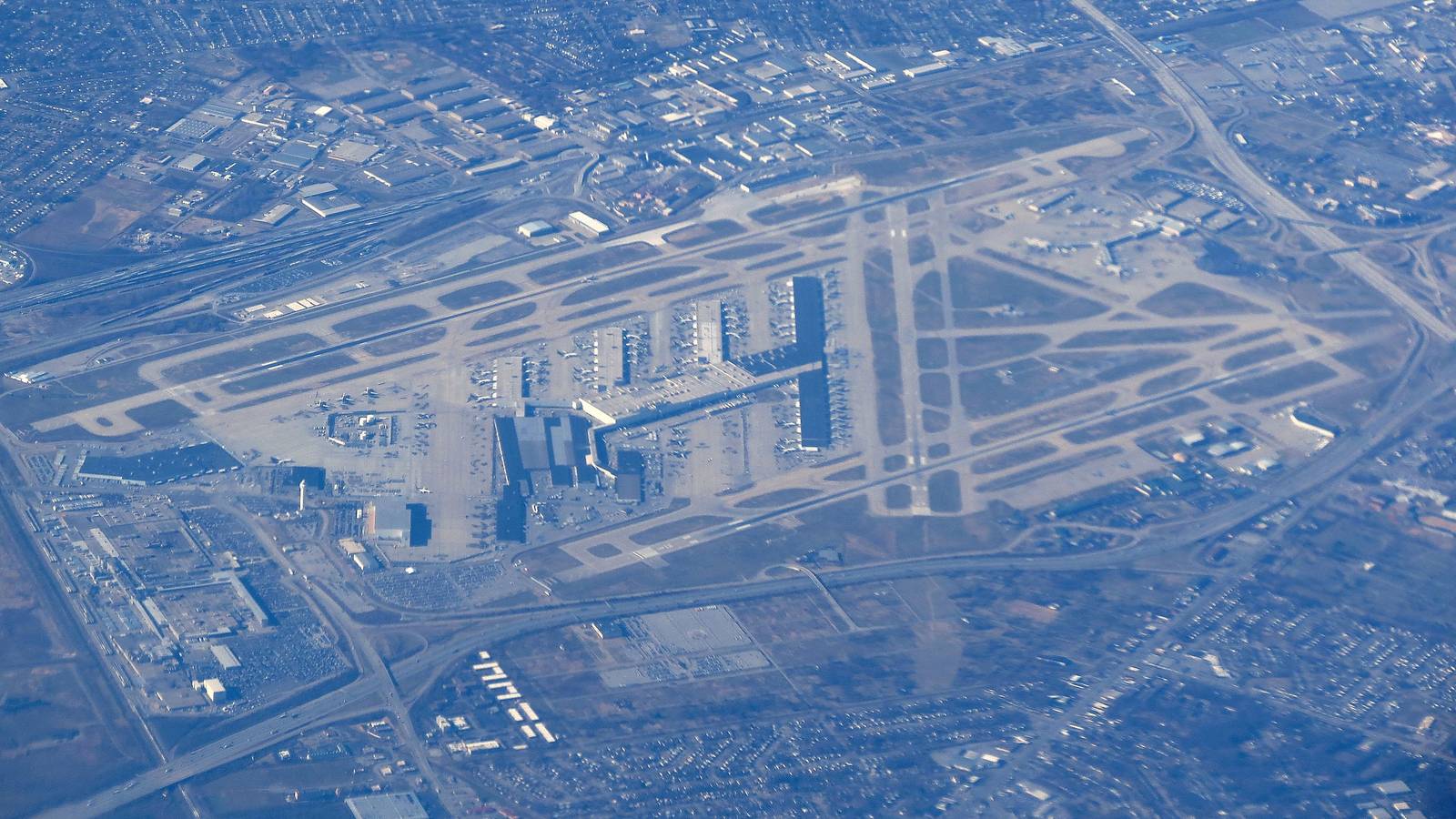 How Does The Kentucky Derby Impact Aviation In The Region?