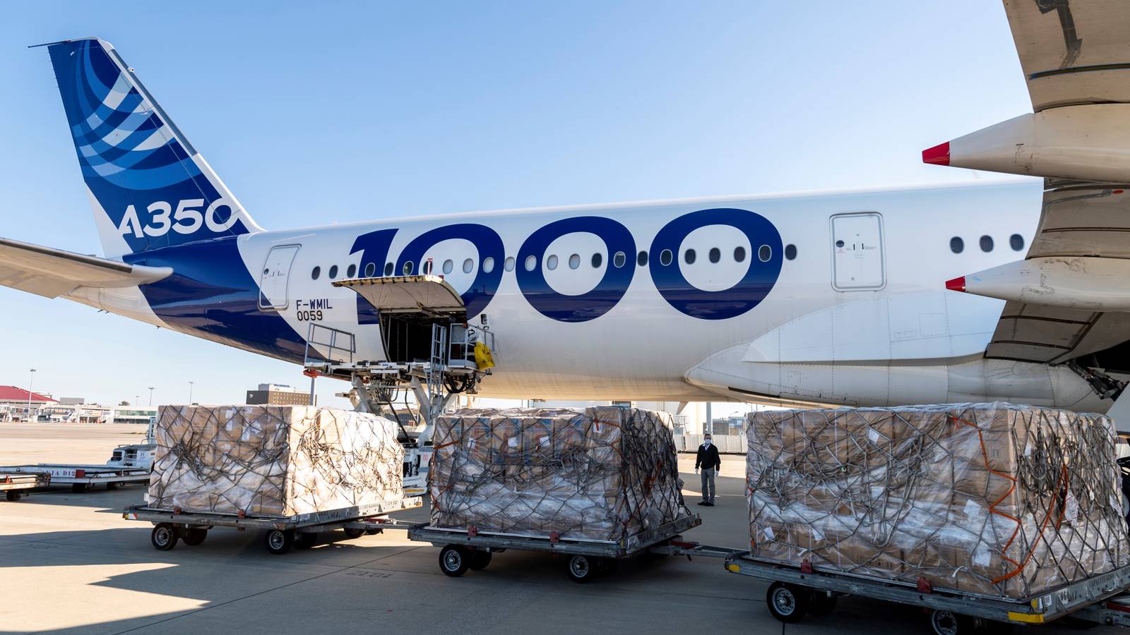 How Airbus' Structural Weight Reduction Program Is Improving The A350