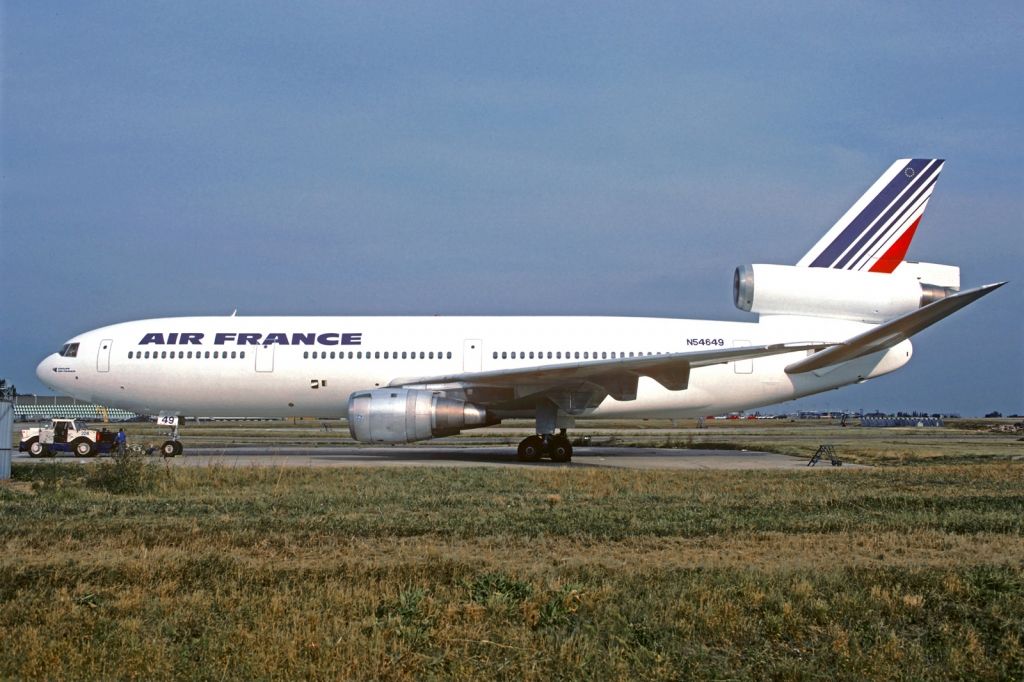 air_france_mcdonnell_douglas_d