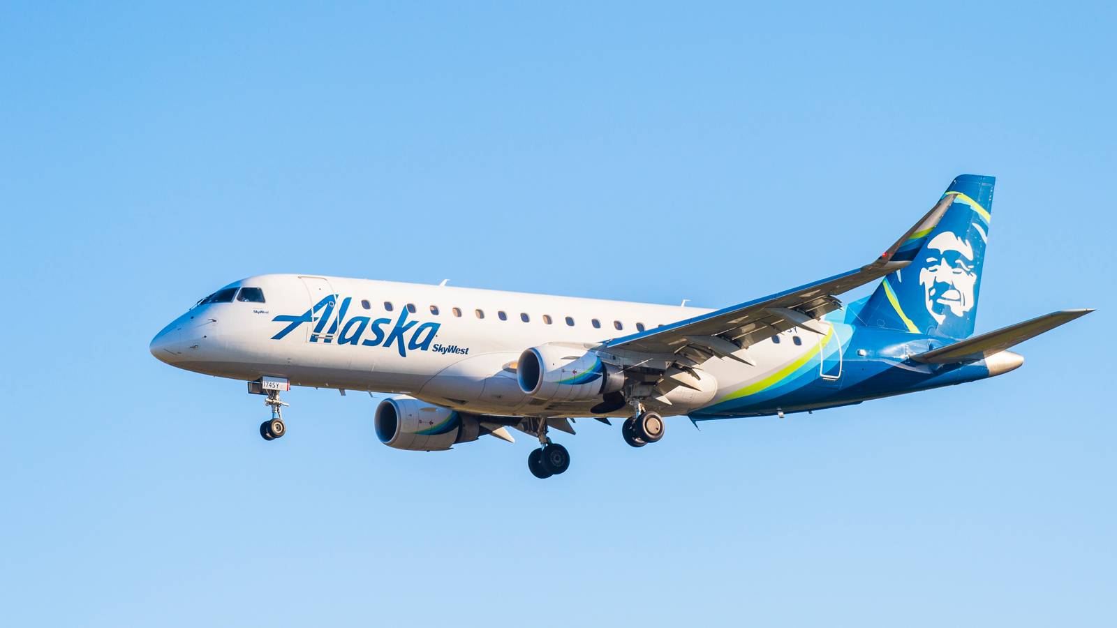 Alaska Airlines Announces Discounted CLEAR Membership For Mileage Plan Members