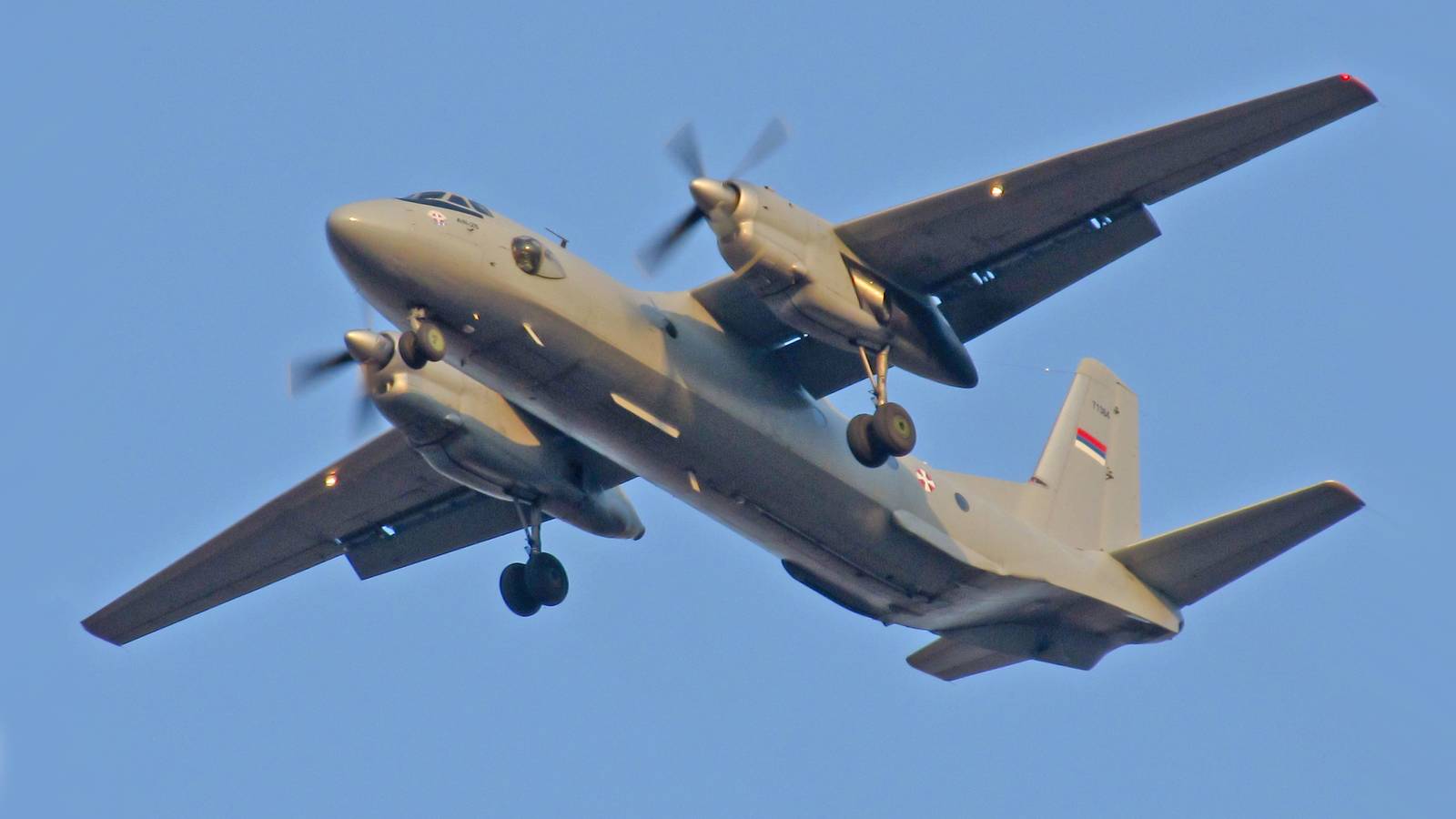 Mass-Produced Turboprop: A Guide To The Antonov An-26
