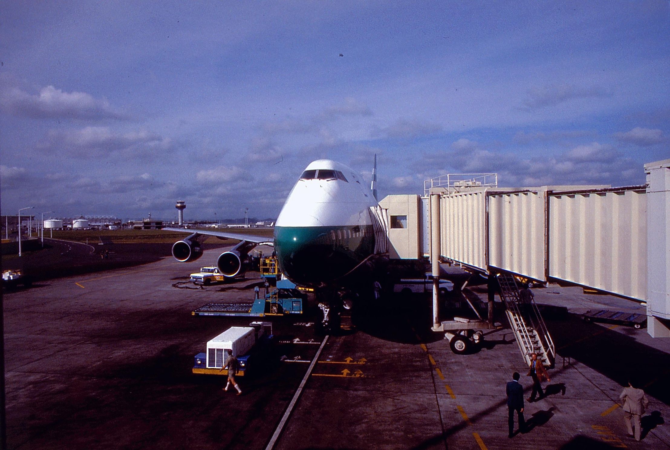 40 Years And Counting: The Story Of Cathay Pacific's Flights To Auckland