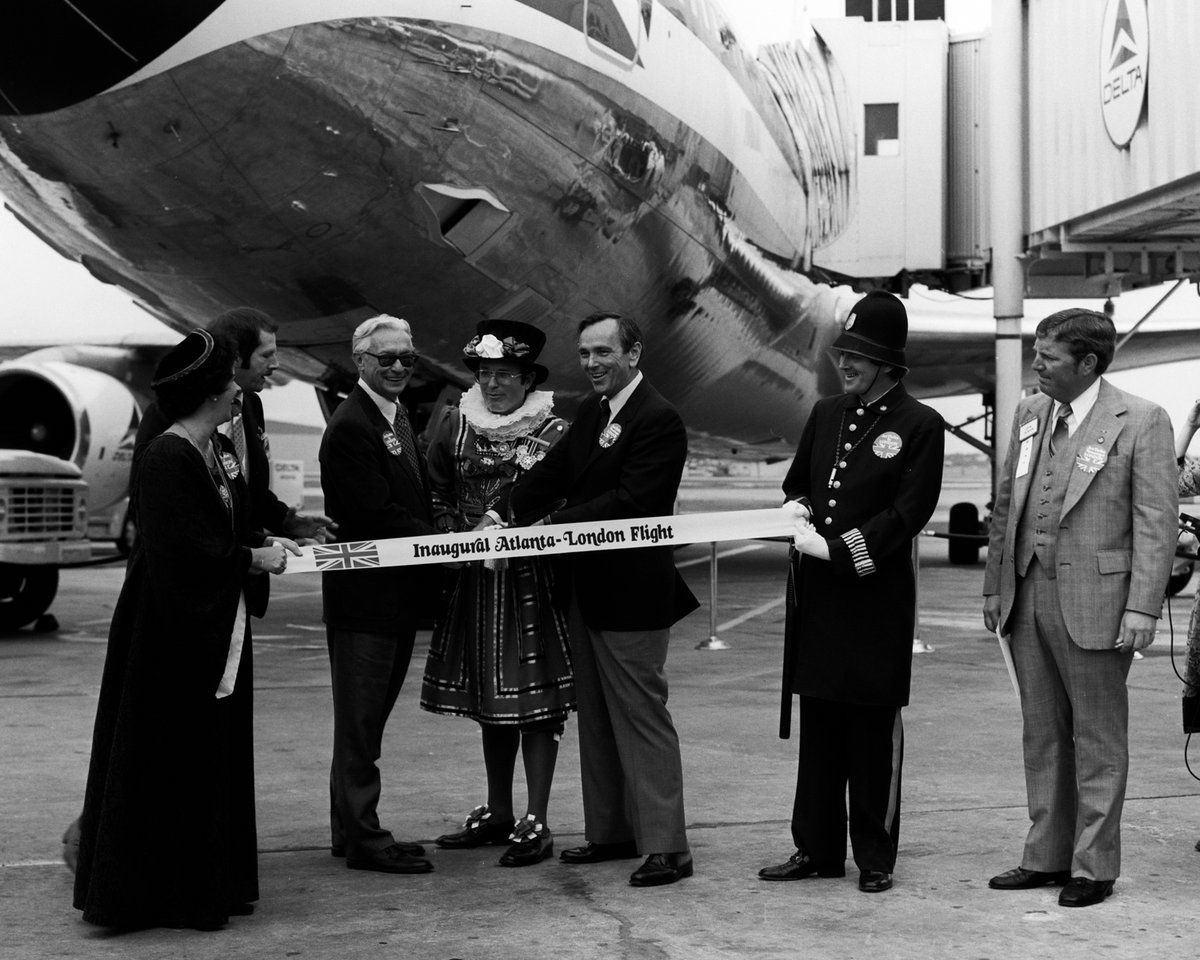 Delta Air Lines Celebrates 45 Years Of Flying To London