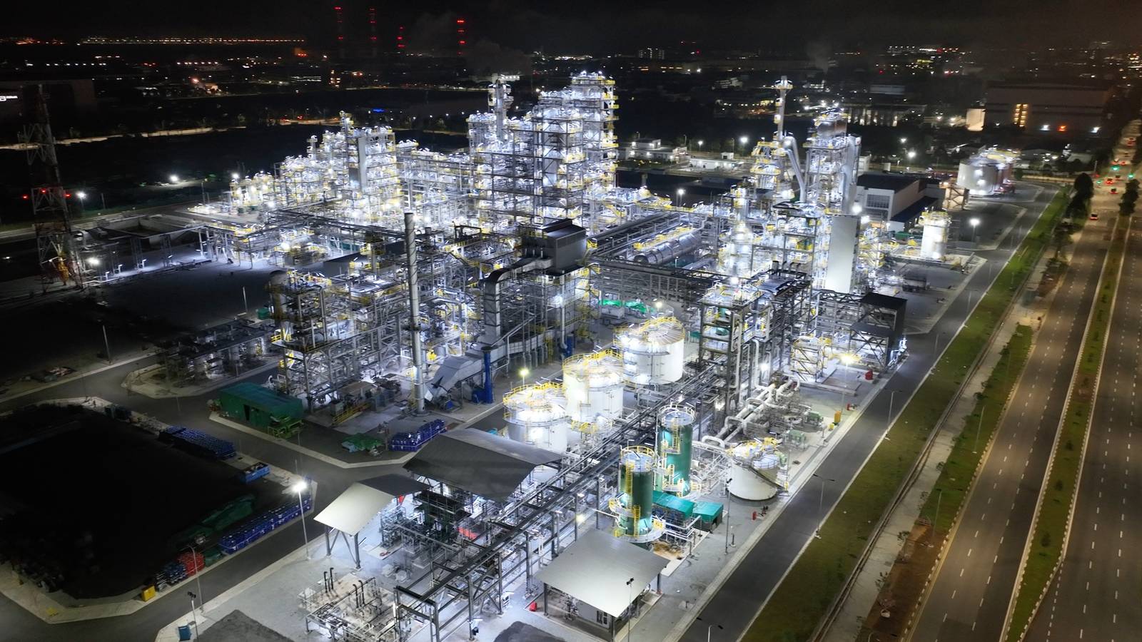 Neste Opens Refinery And Builds SAF Supply Chain To Singapore Changi Airport