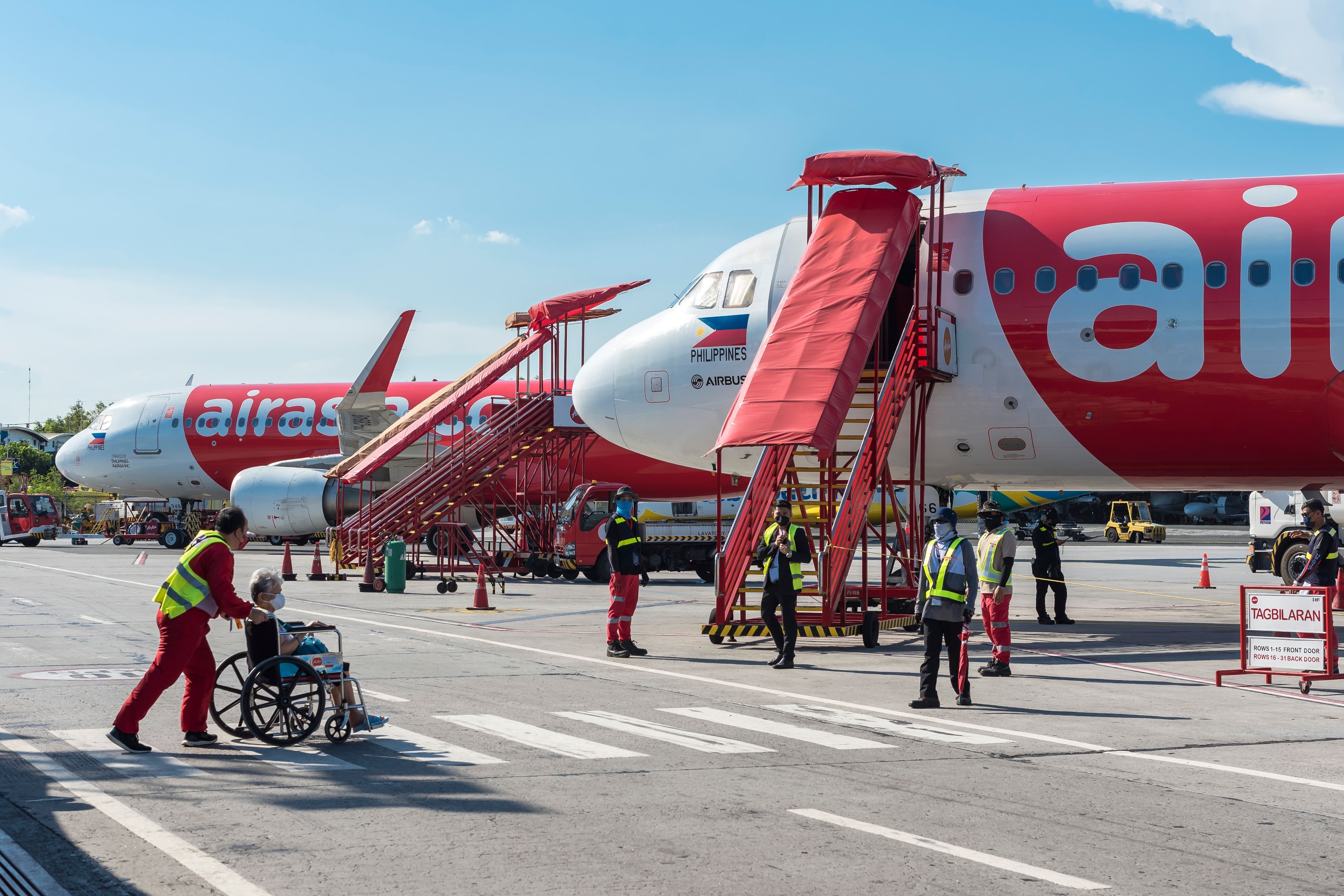 This New Concept Will Let Passengers Stay In Their Powered Wheelchair When Flying Without Sacrificing Seat Space