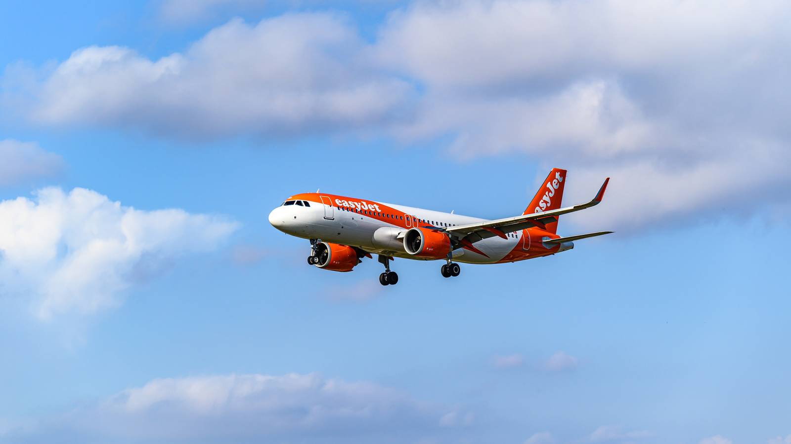 easyJet Begins Selling Winter London Southend-Amsterdam Flights