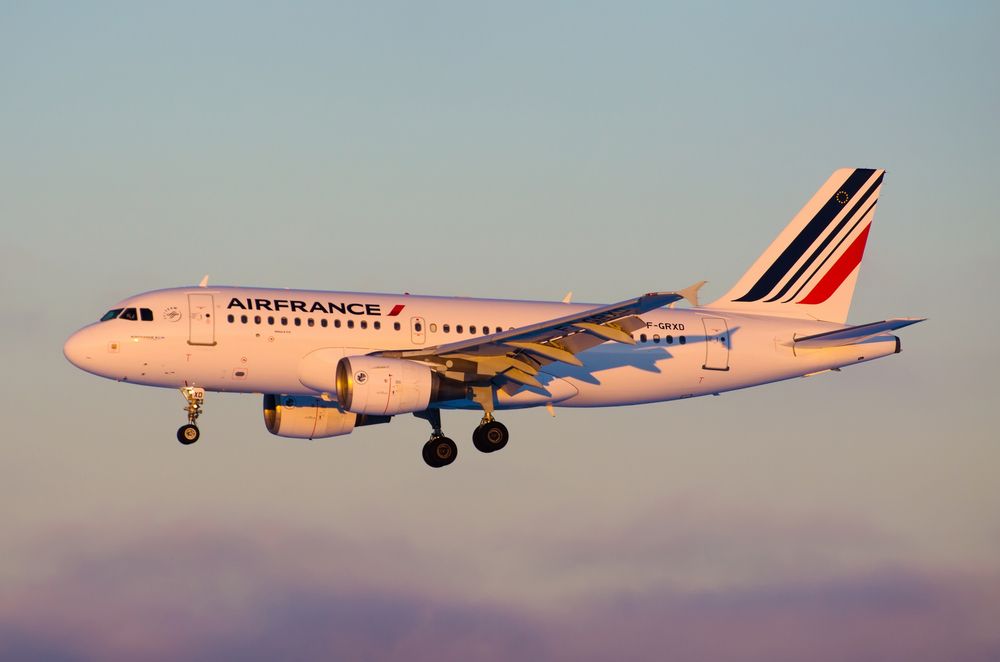 France Begins Short Haul Flight Ban Where Trains Are Suitable