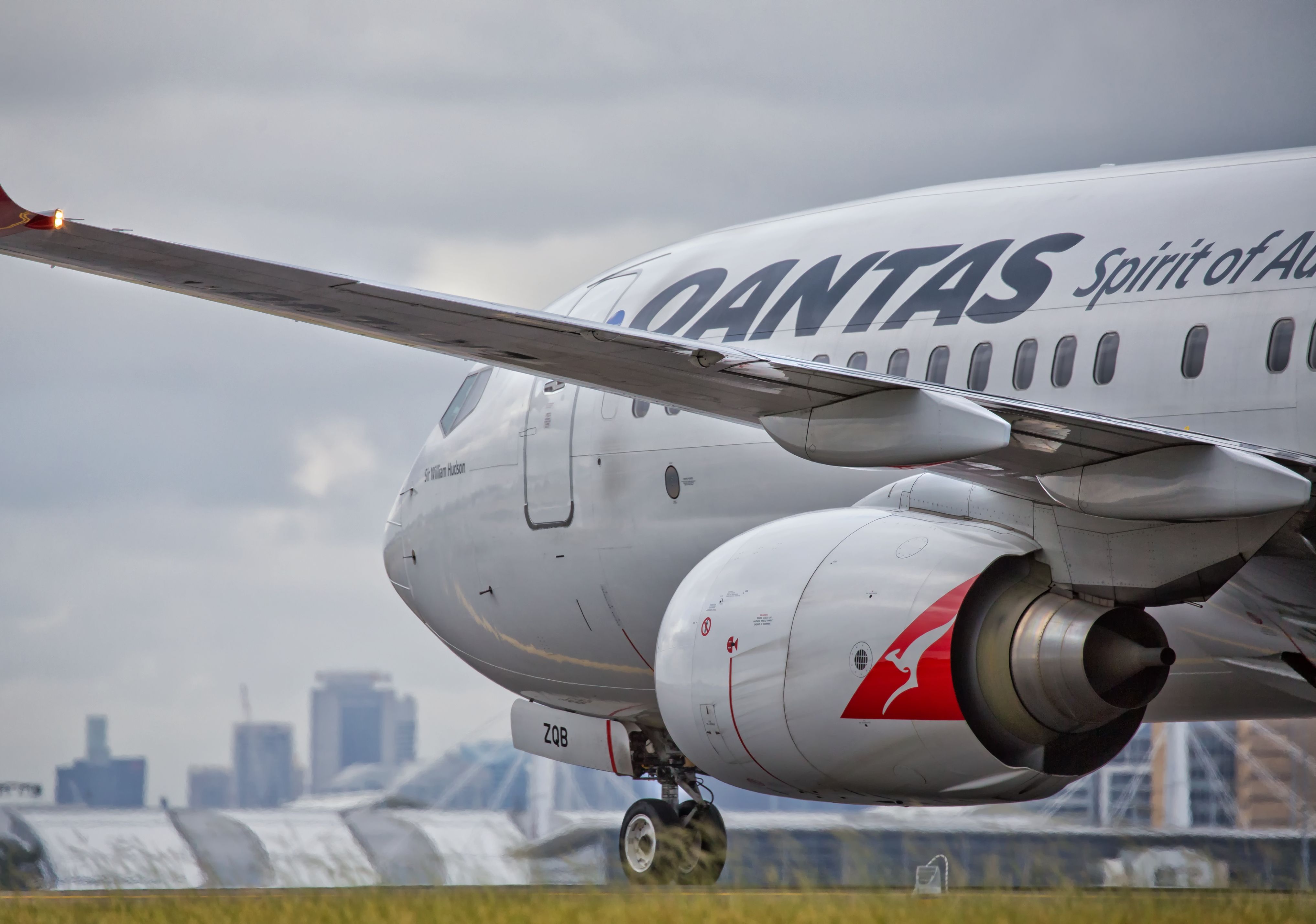 Qantas To Relax Gender-Based Uniform Policy