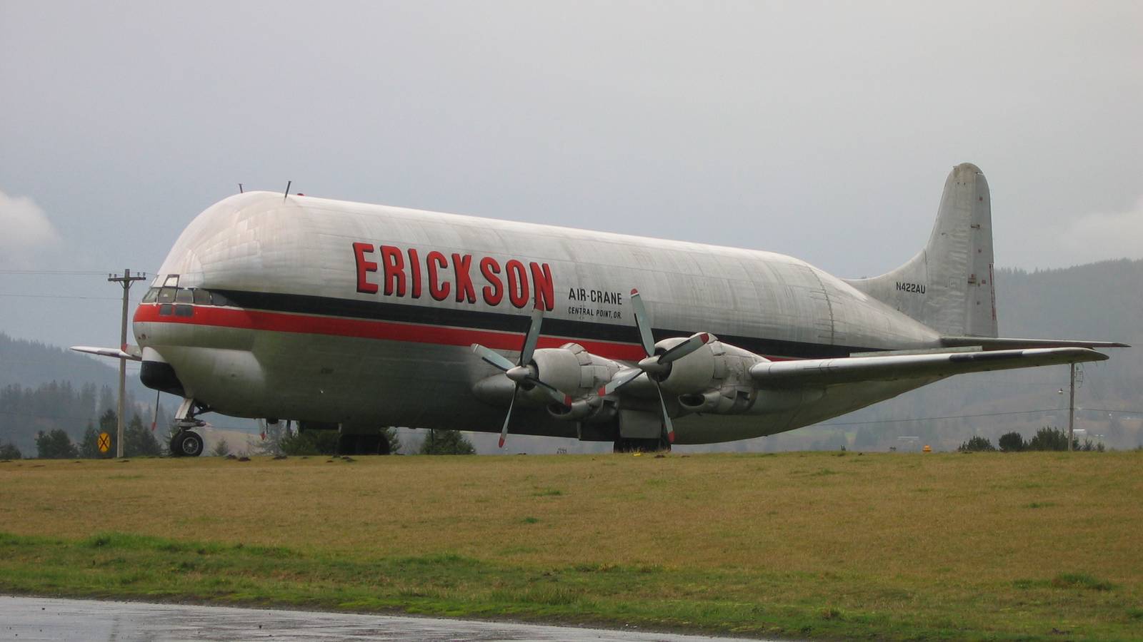 Old-School Outsize Freighter: The Story Of The Aero Spacelines Mini Guppy