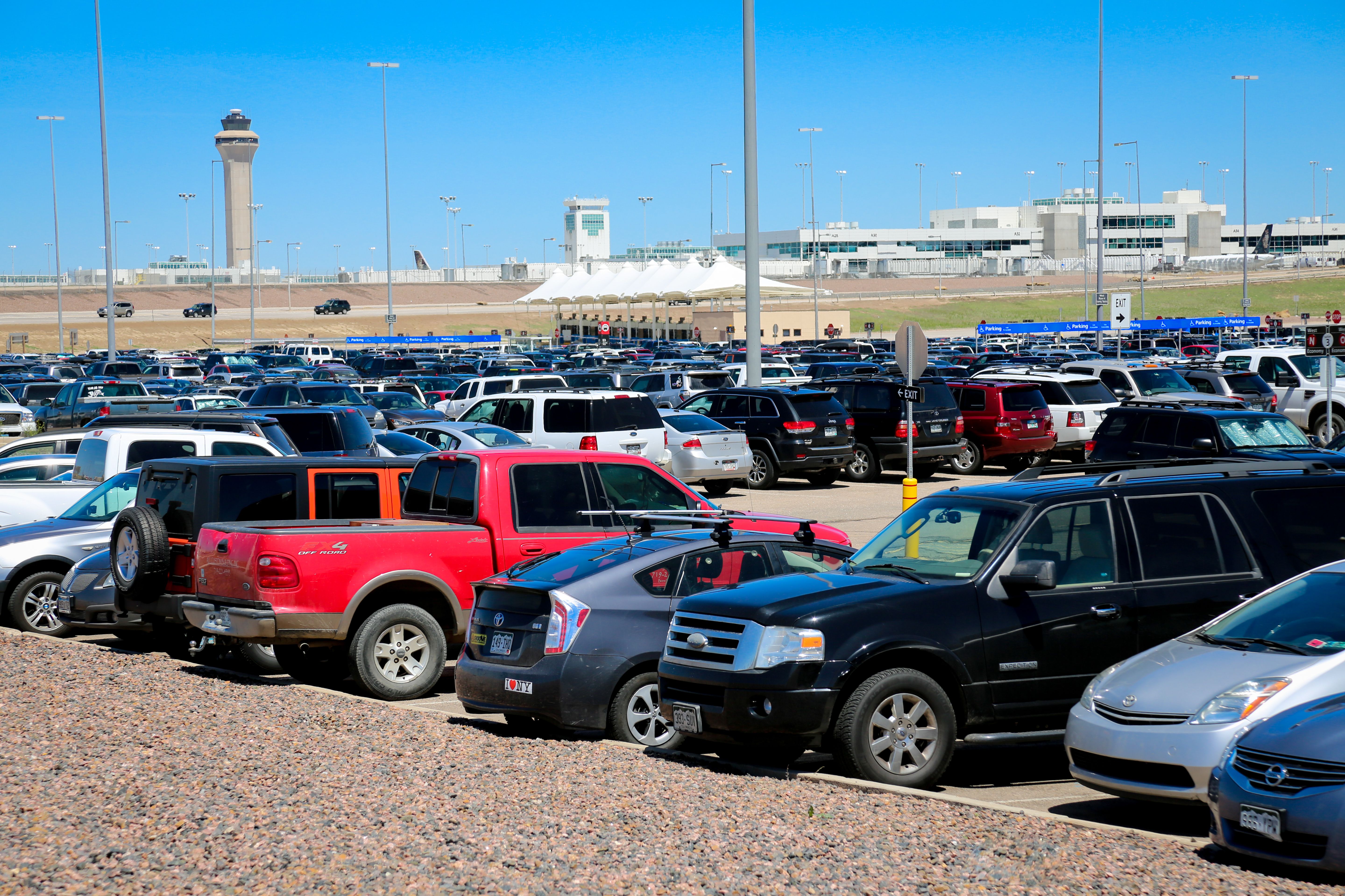 Top Tips For Airport Parking Ahead Of Your Summer Travels